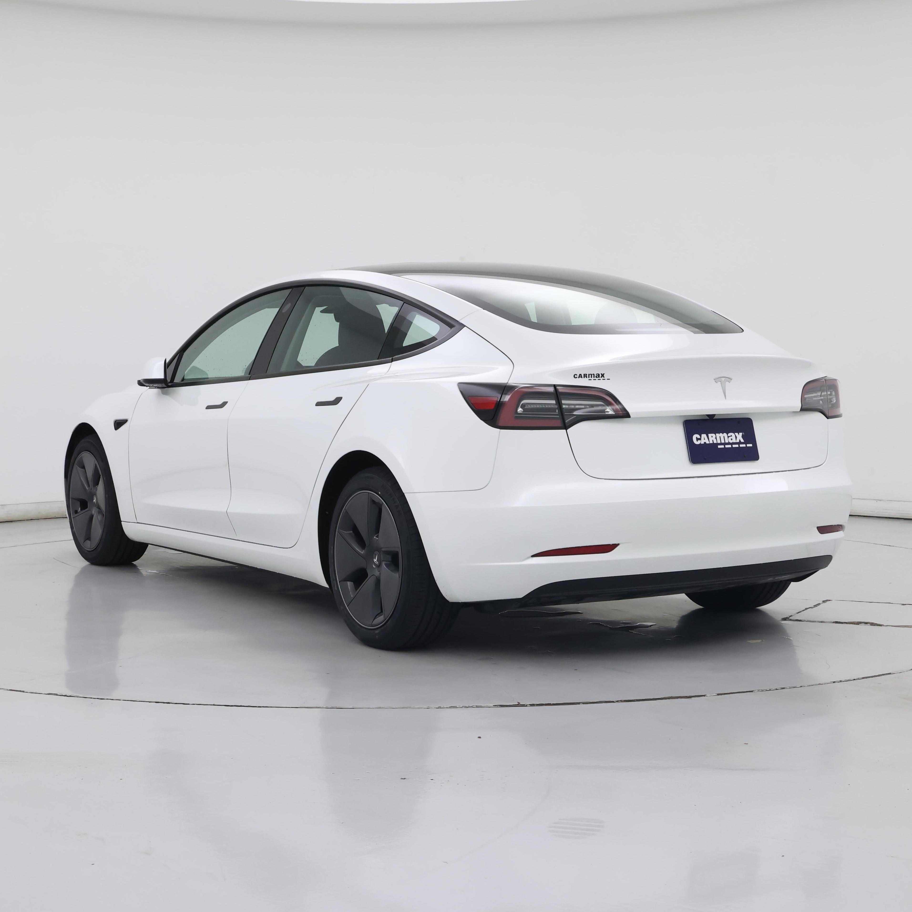 Thumbnail: 2023 Tesla Model 3 - 2
