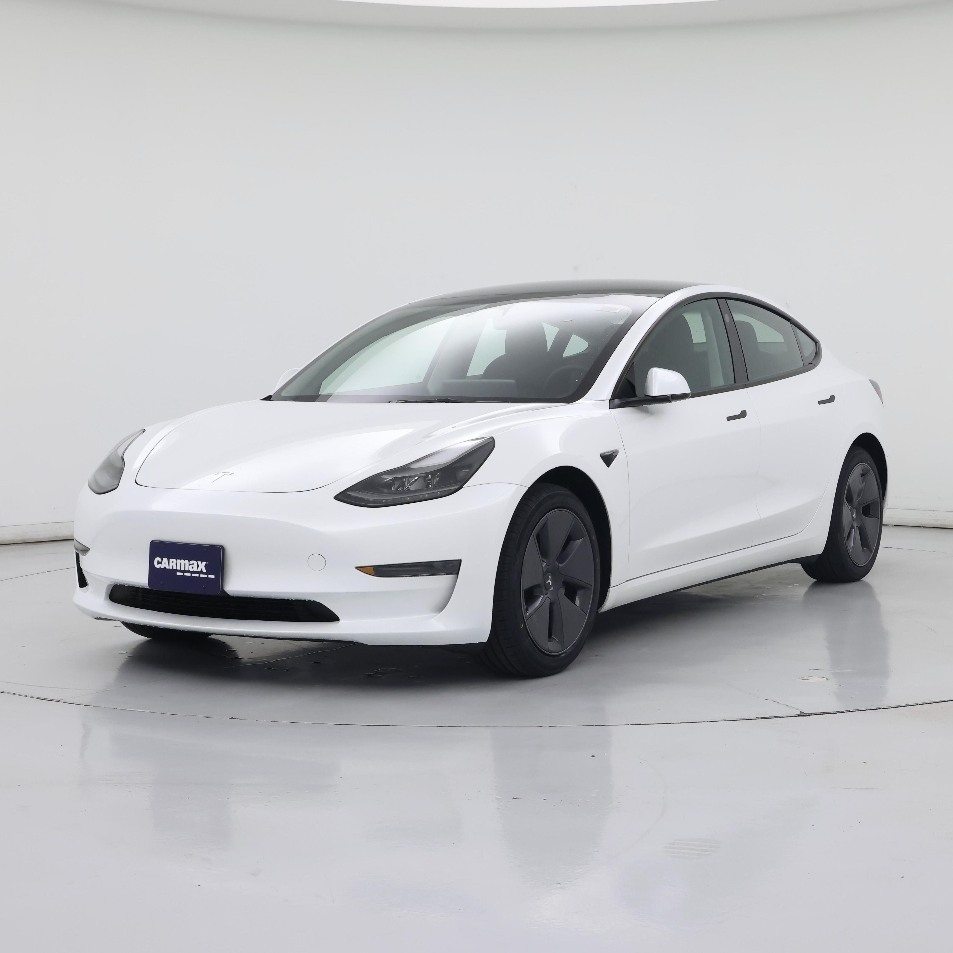 Thumbnail: 2023 Tesla Model 3 - 4