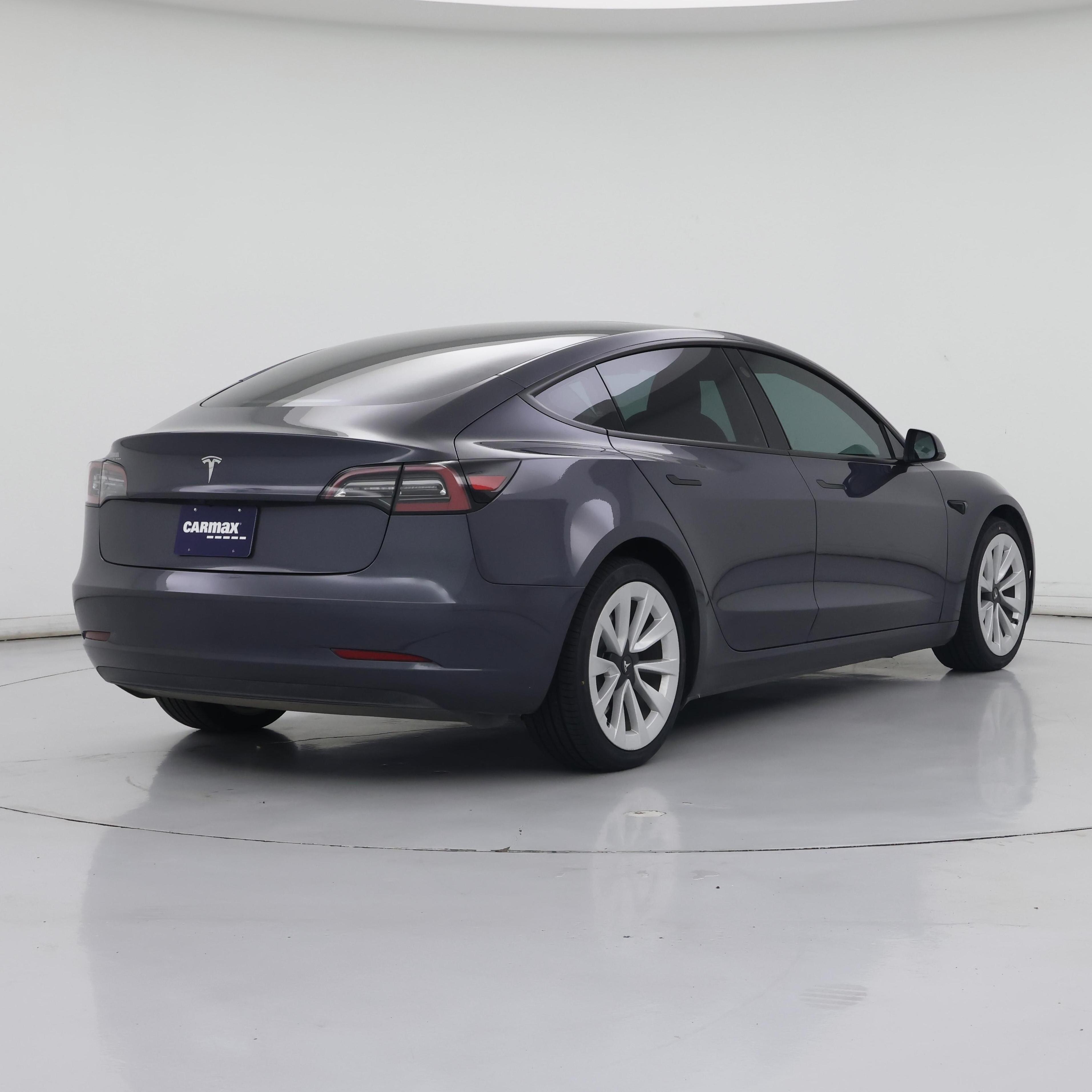 Thumbnail: 2023 Tesla Model 3 - 8