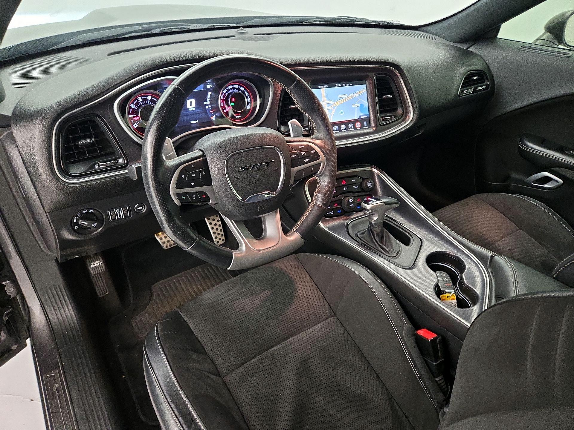 Thumbnail: 2015 Dodge Challenger - 9