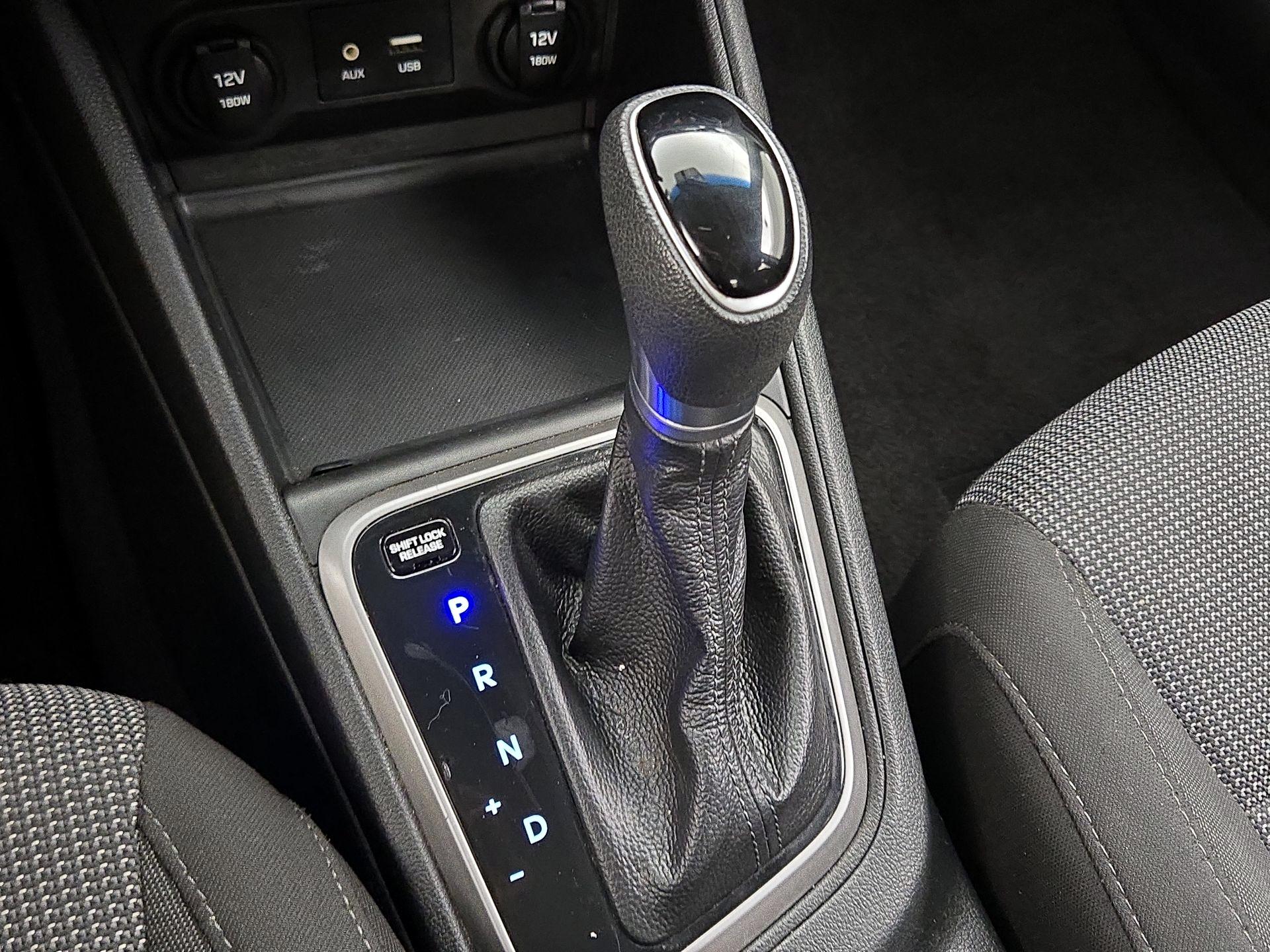 Thumbnail: 2019 Hyundai Accent - 17