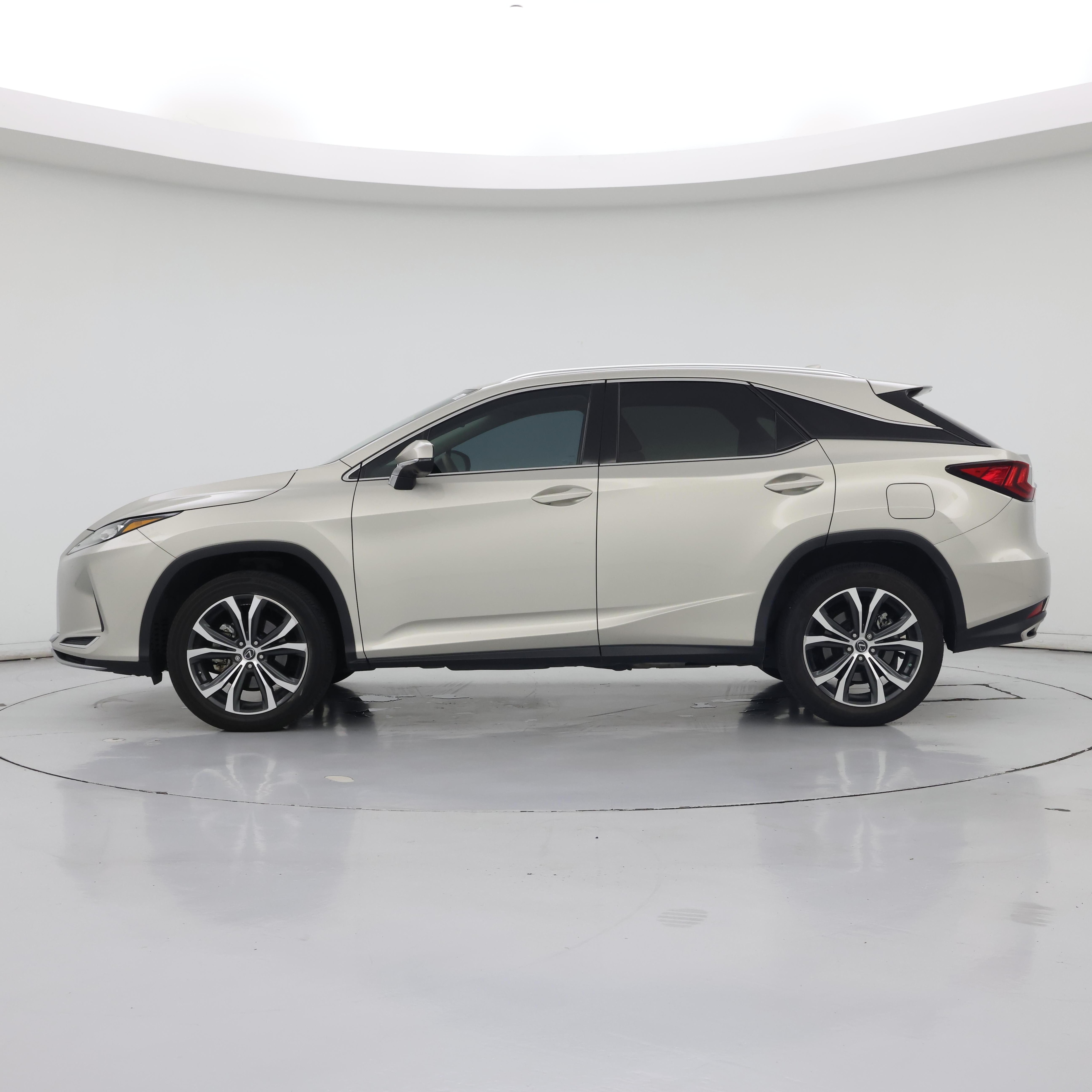 Thumbnail: 2021 Lexus RX - 3