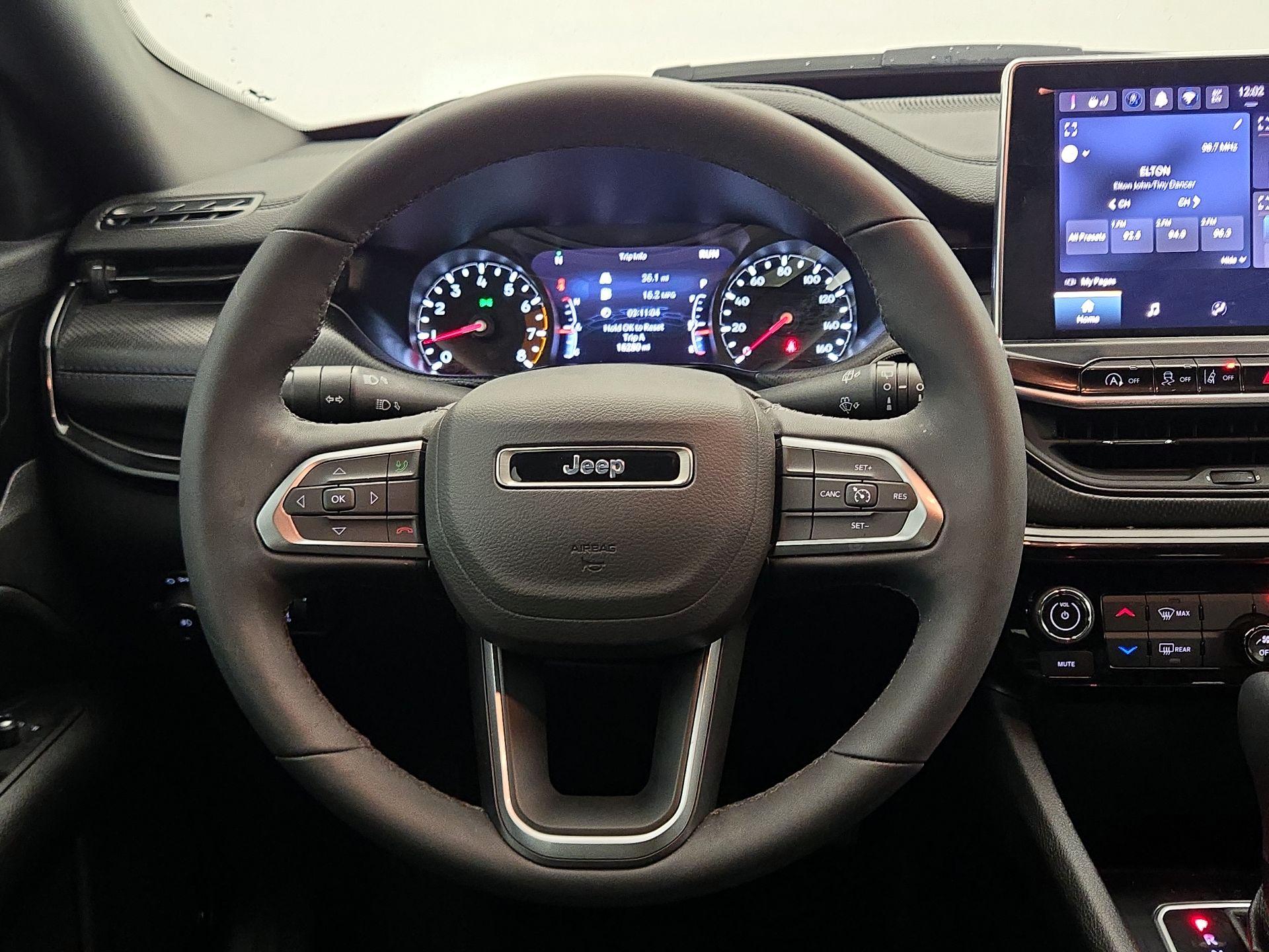 Thumbnail: 2025 Jeep Compass - 10