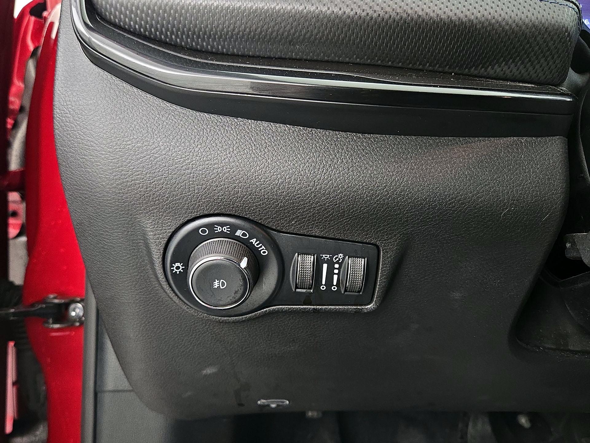 Thumbnail: 2025 Jeep Compass - 13