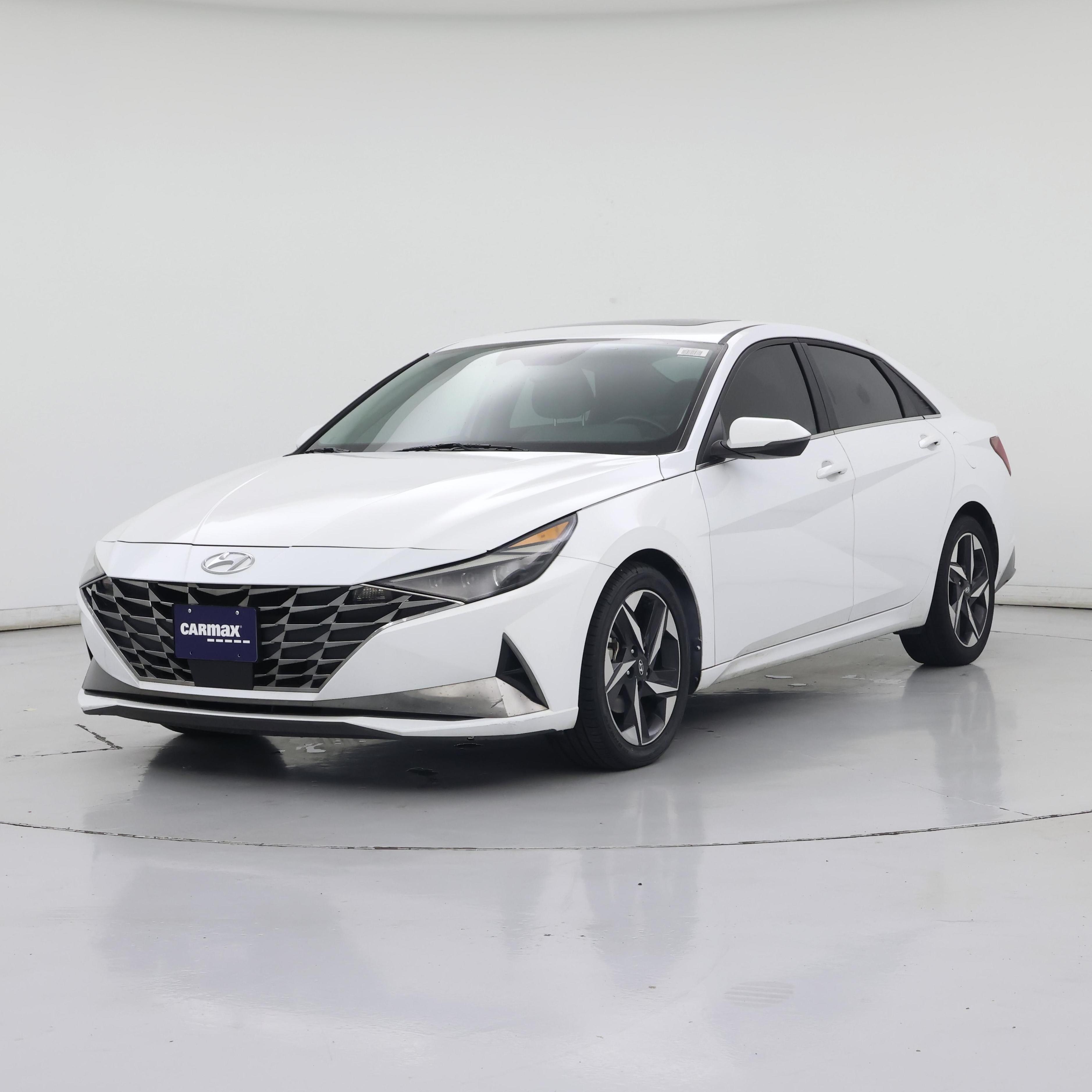 Thumbnail: 2021 Hyundai Elantra - 4