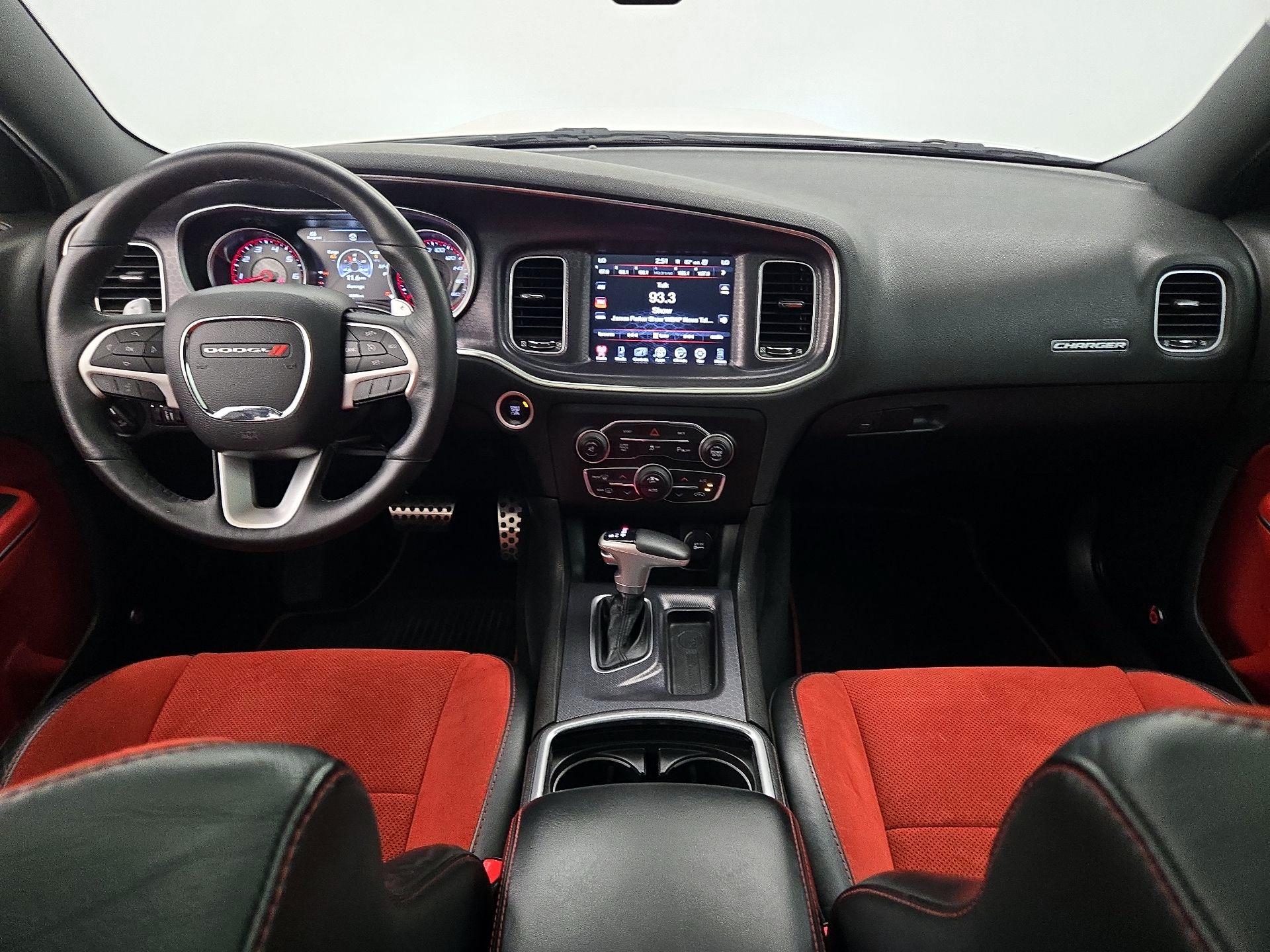 Thumbnail: 2016 Dodge Charger - 9