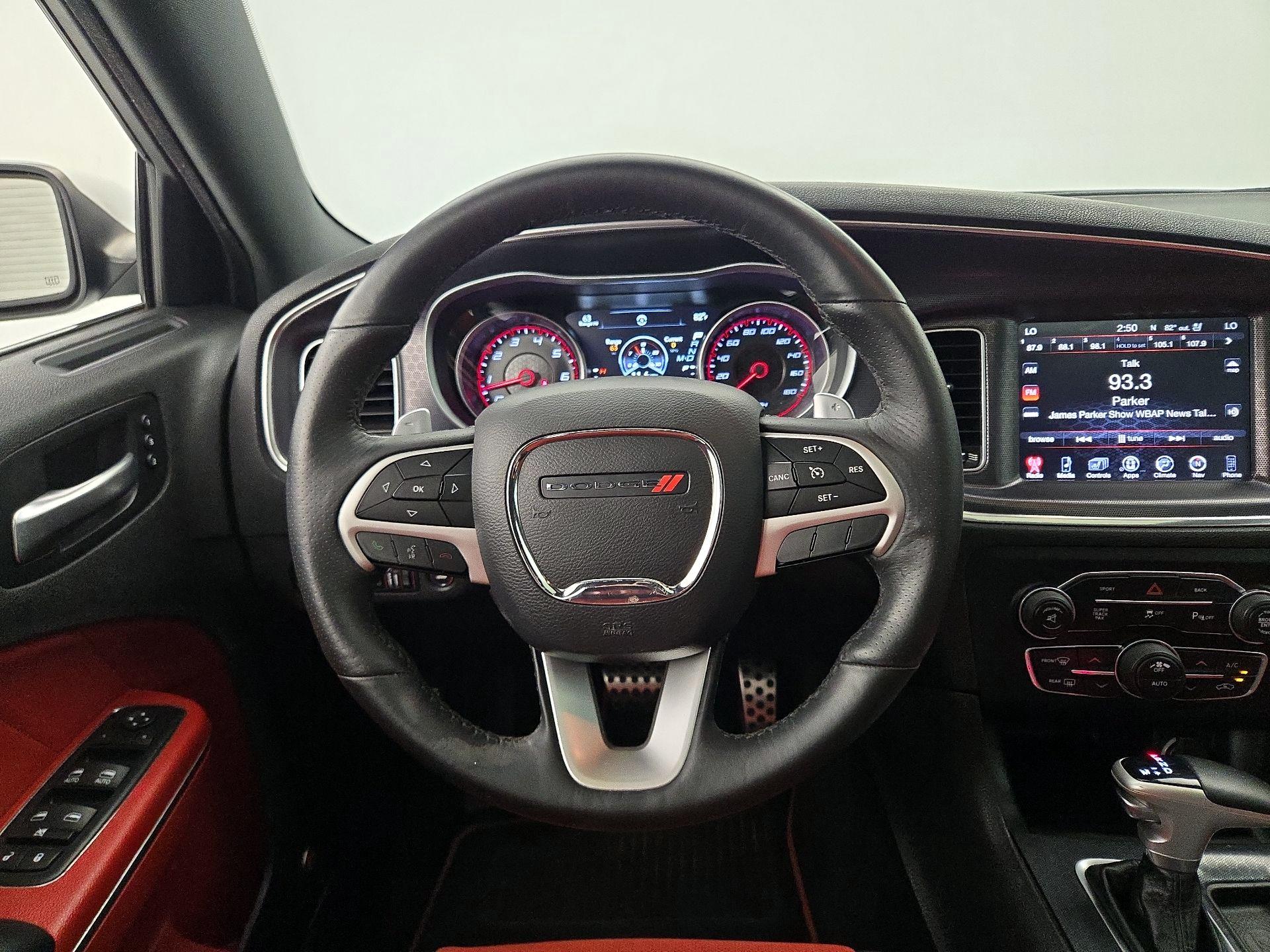 Thumbnail: 2016 Dodge Charger - 10