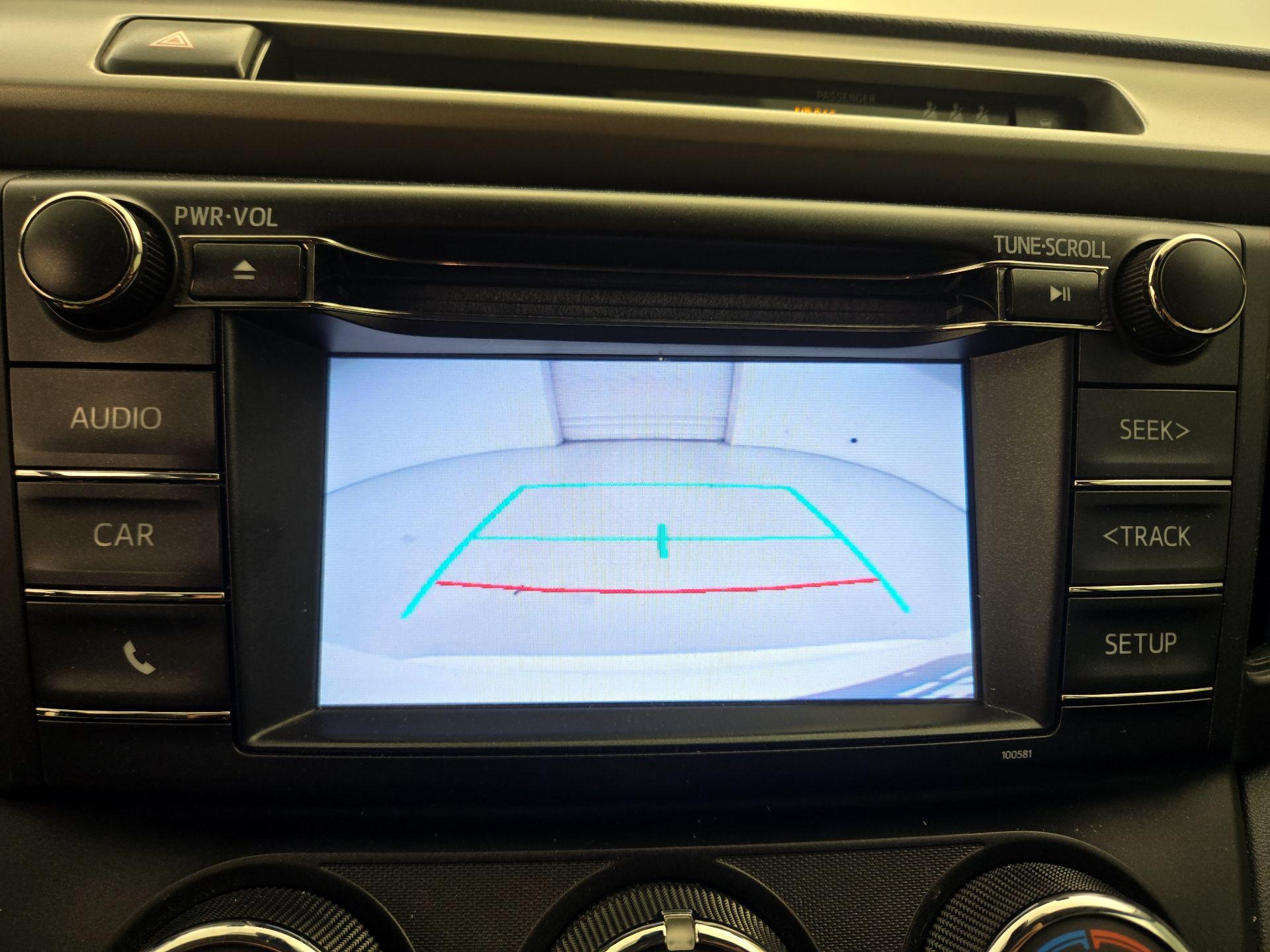 Thumbnail: 2018 Toyota RAV4 - 14