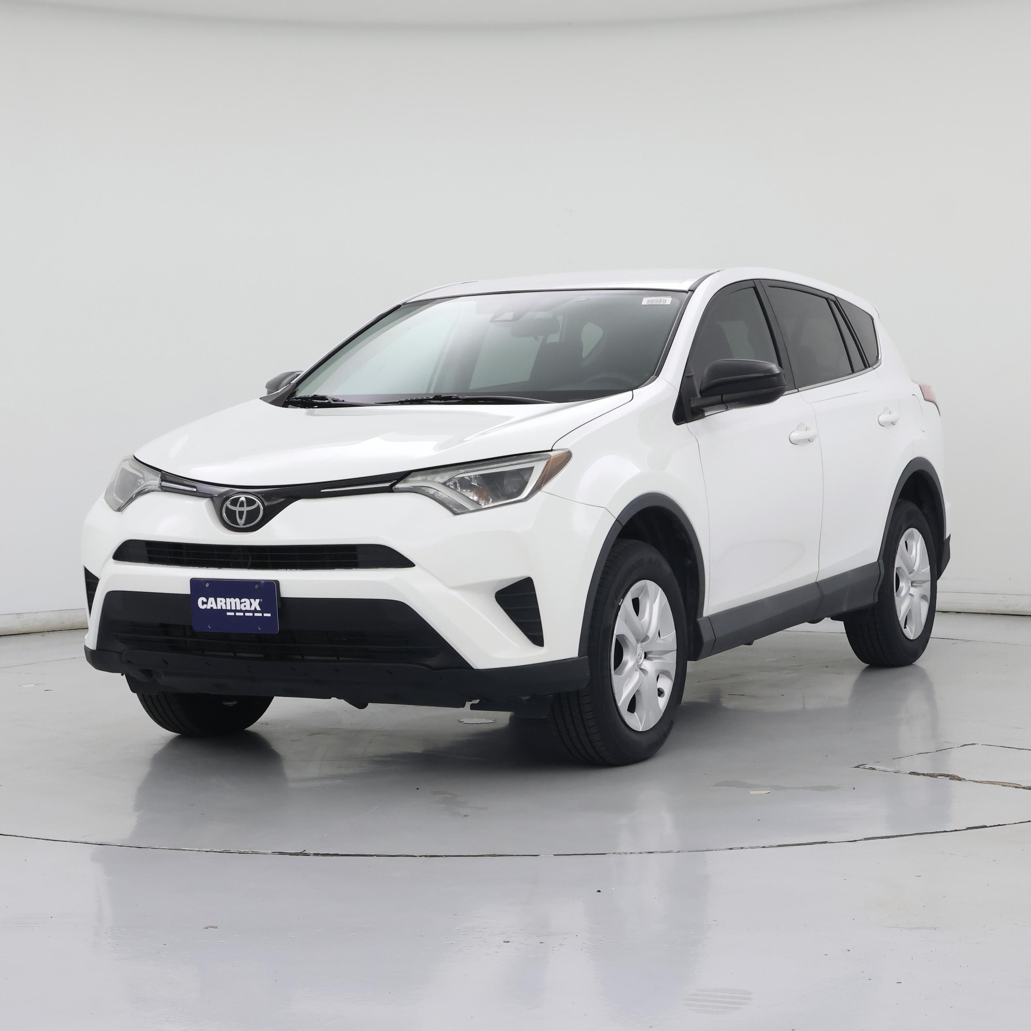 Thumbnail: 2018 Toyota RAV4 - 4