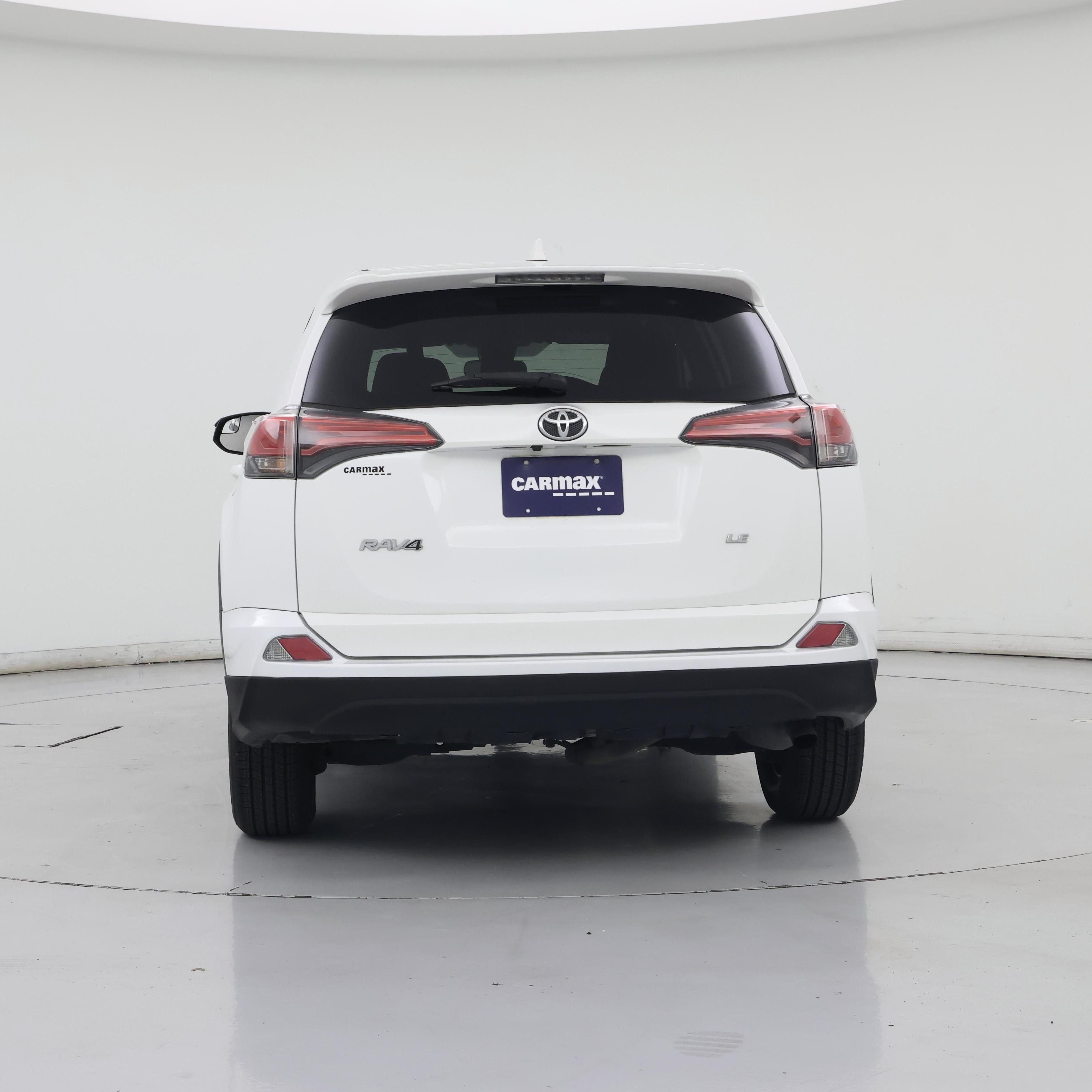 Thumbnail: 2018 Toyota RAV4 - 6