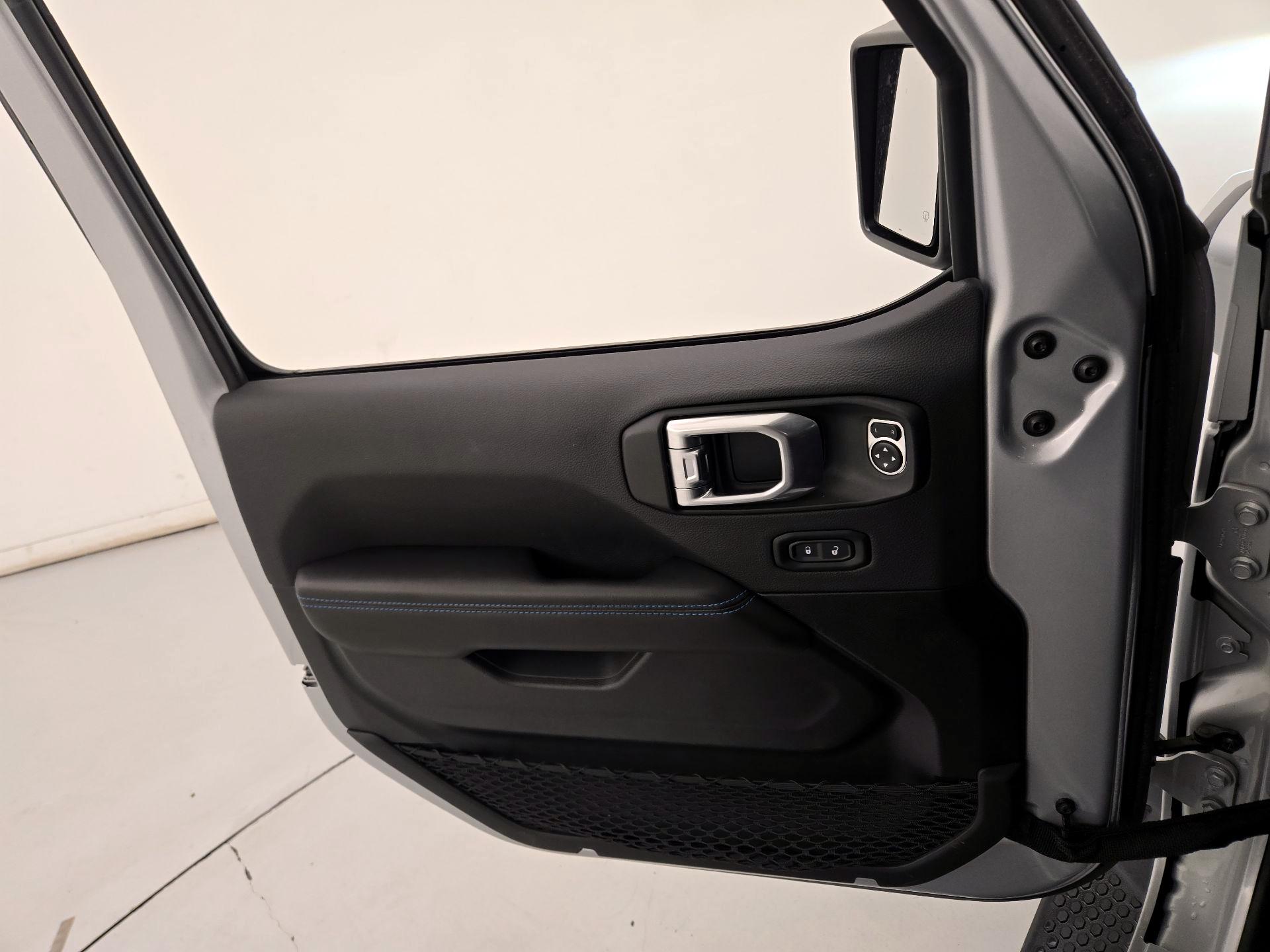 Thumbnail: 2024 Jeep Wrangler - 12