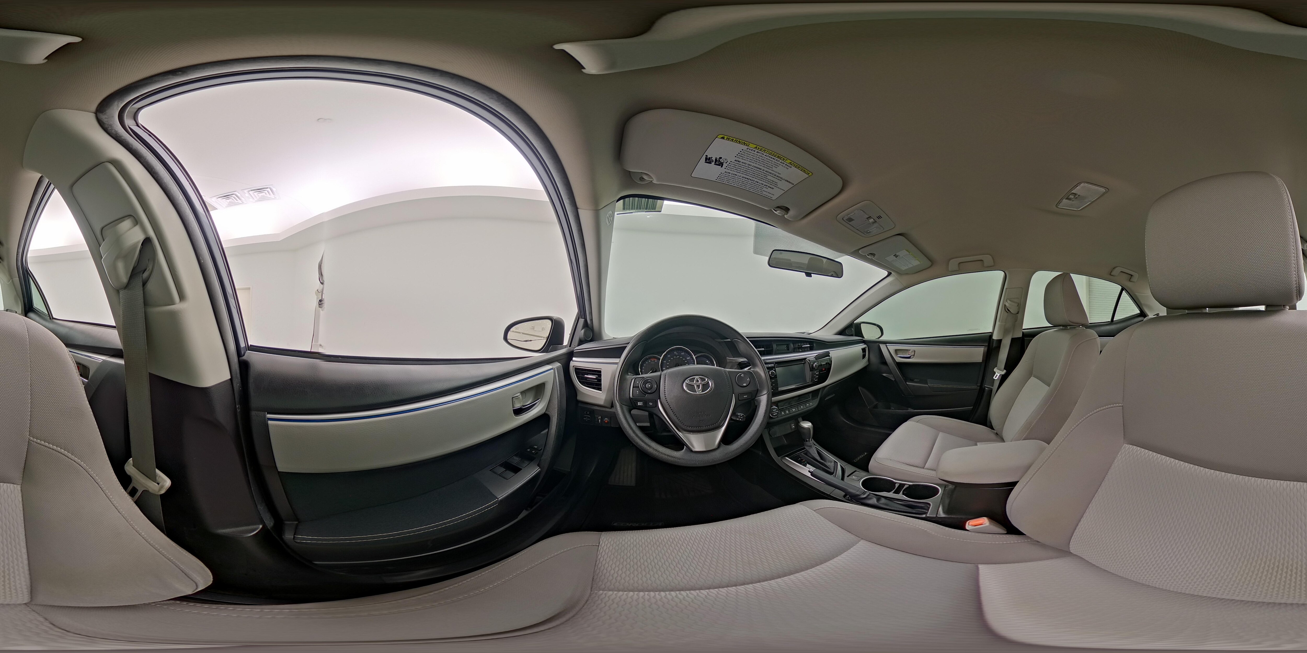 2015 Toyota Corolla LE - Photo 26