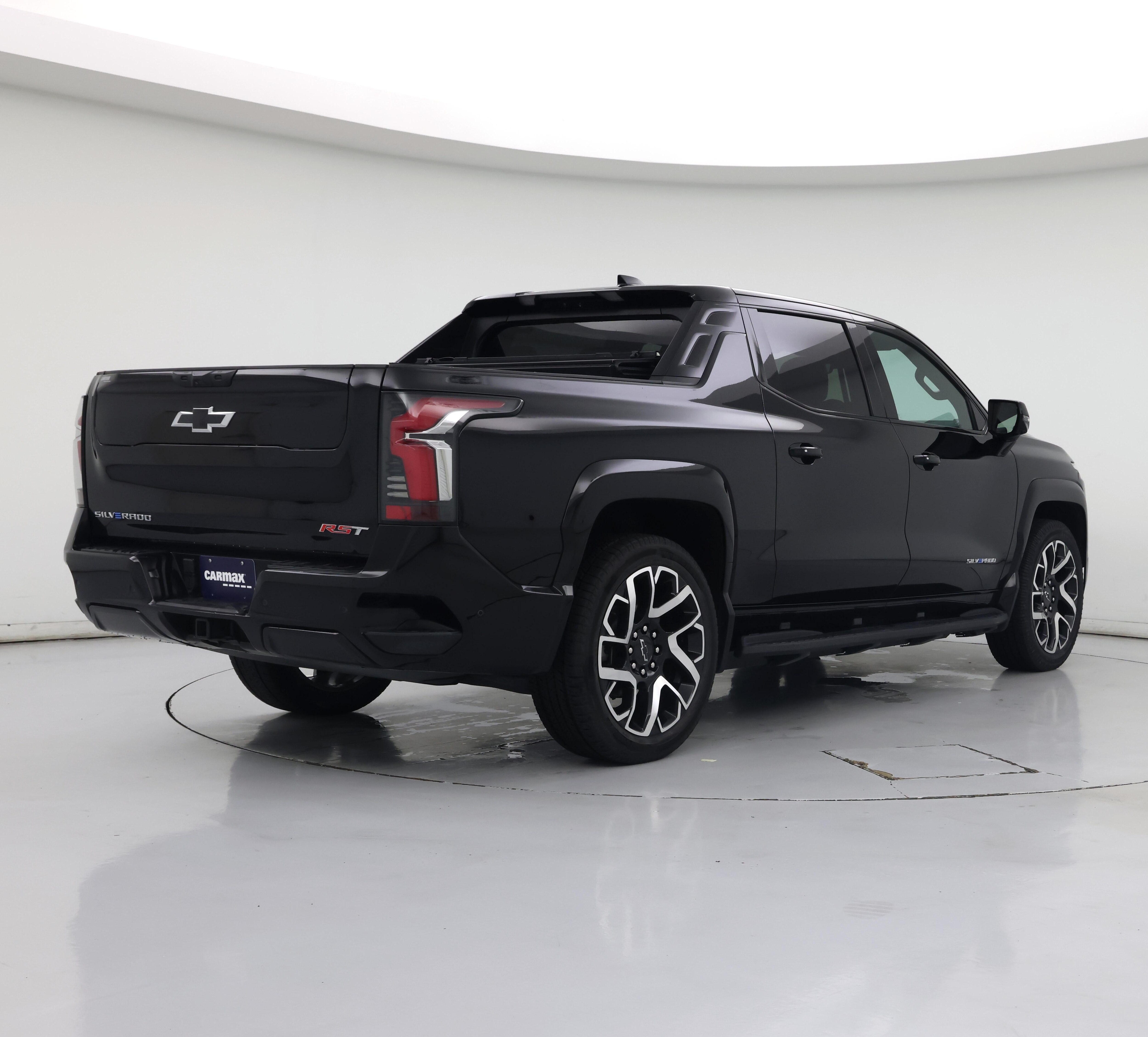 Thumbnail: 2024 Chevrolet Silverado EV - 8