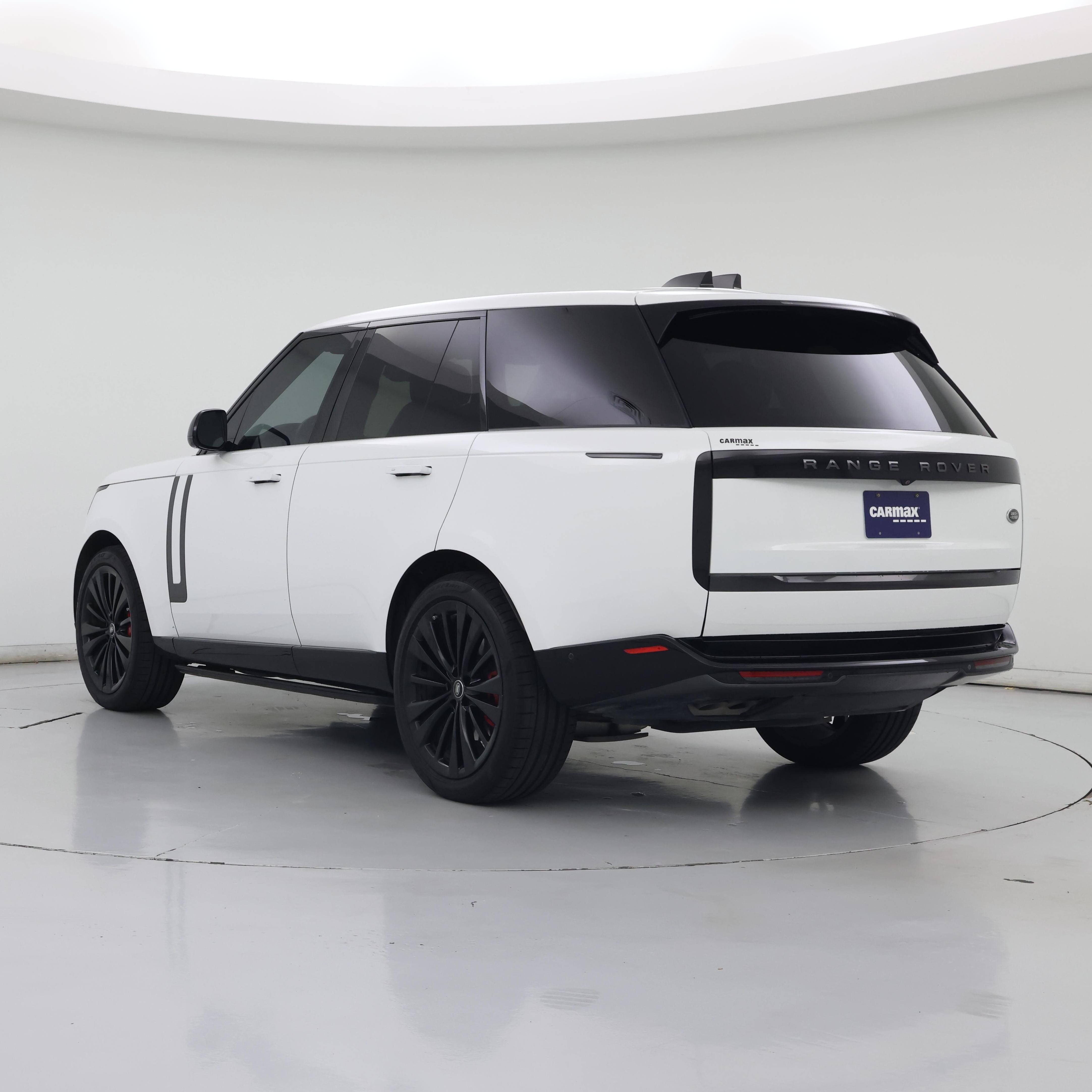 Thumbnail: 2023 Land Rover Range Rover - 2