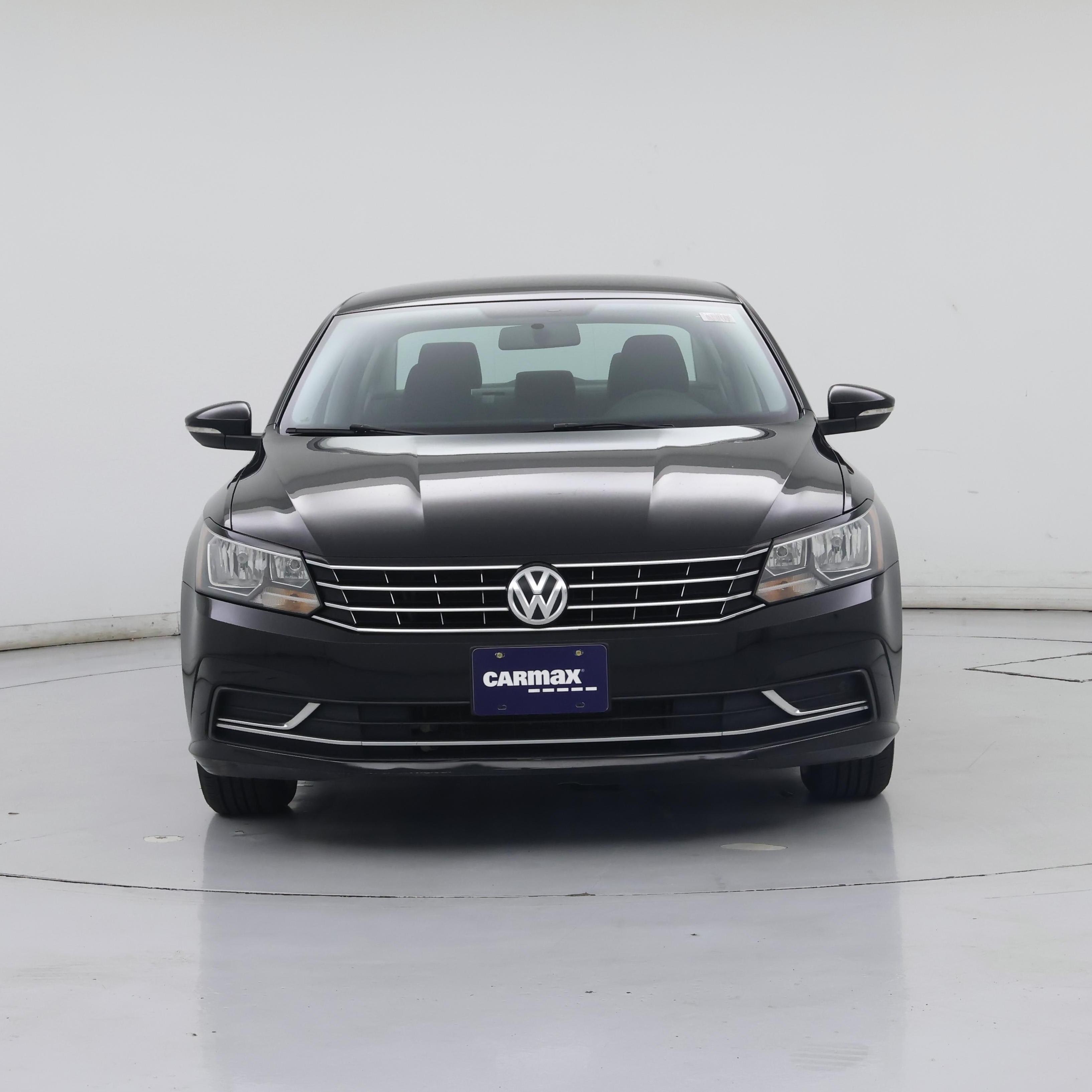 Thumbnail: 2016 Volkswagen Passat - 5