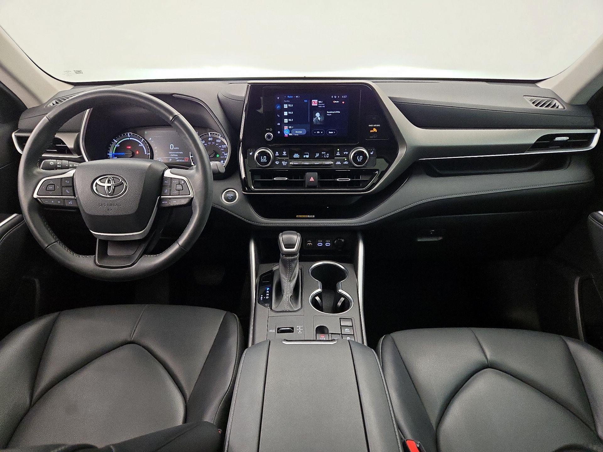 Thumbnail: 2024 Toyota Highlander - 9