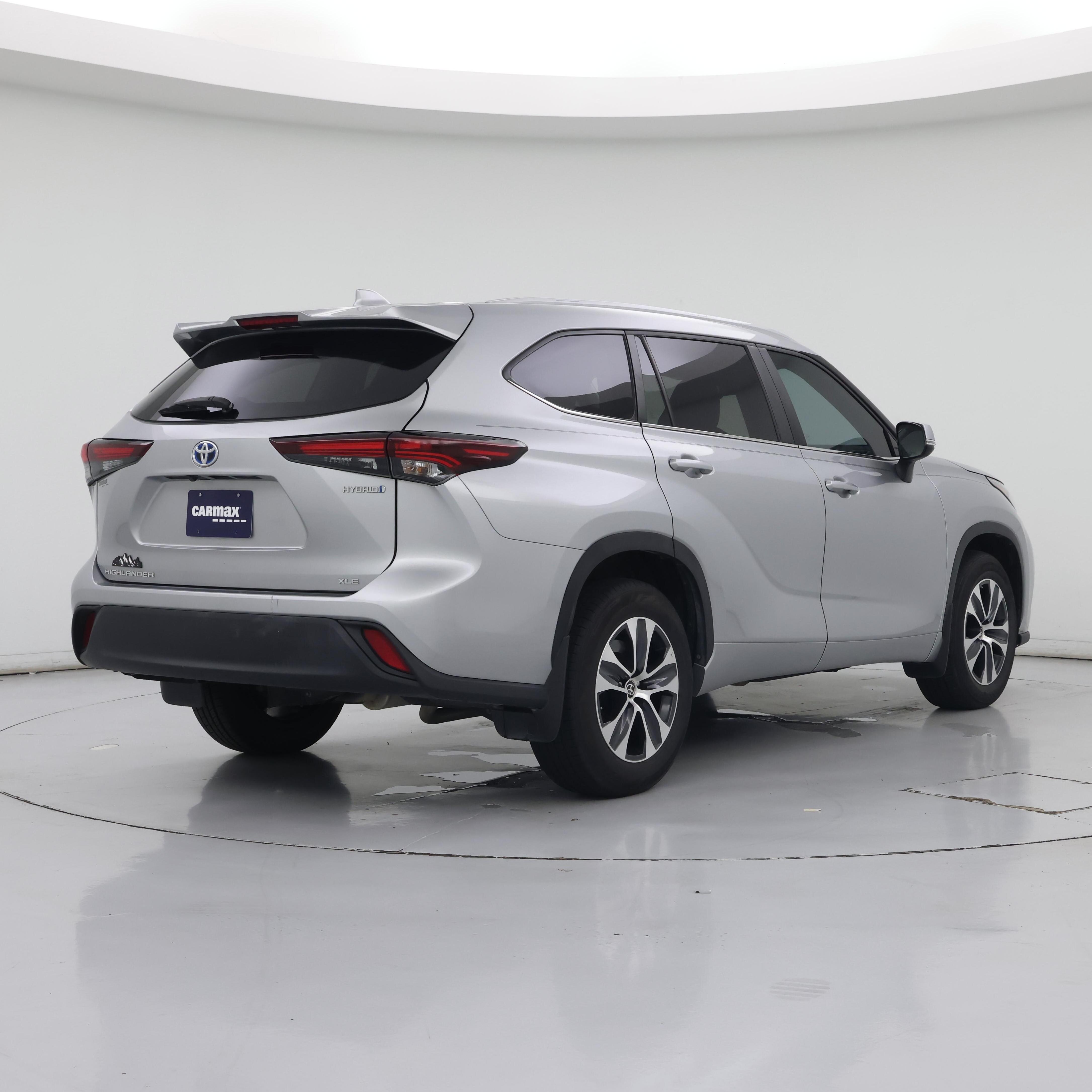 Thumbnail: 2024 Toyota Highlander - 8