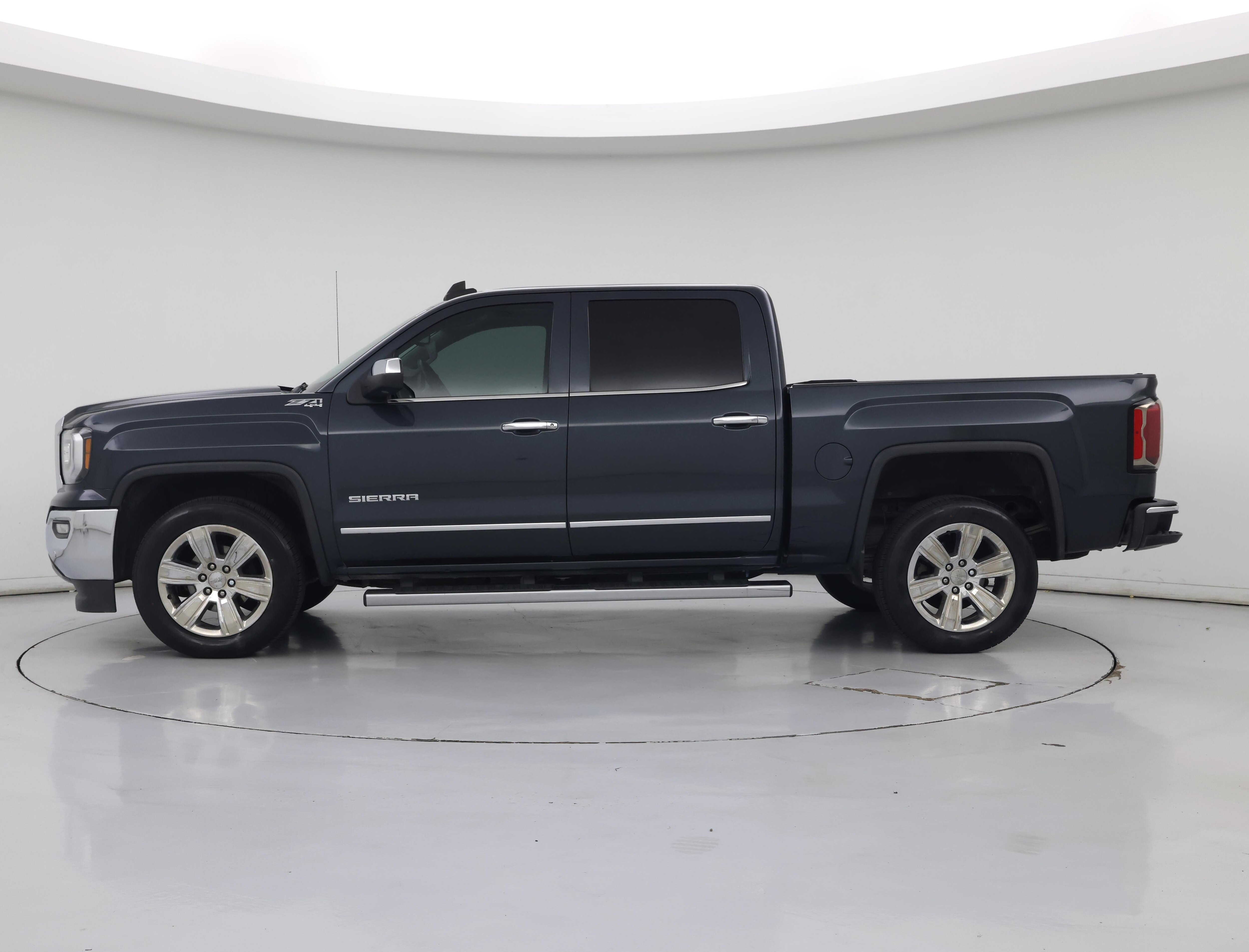 Thumbnail: 2018 GMC Sierra 1500 - 3