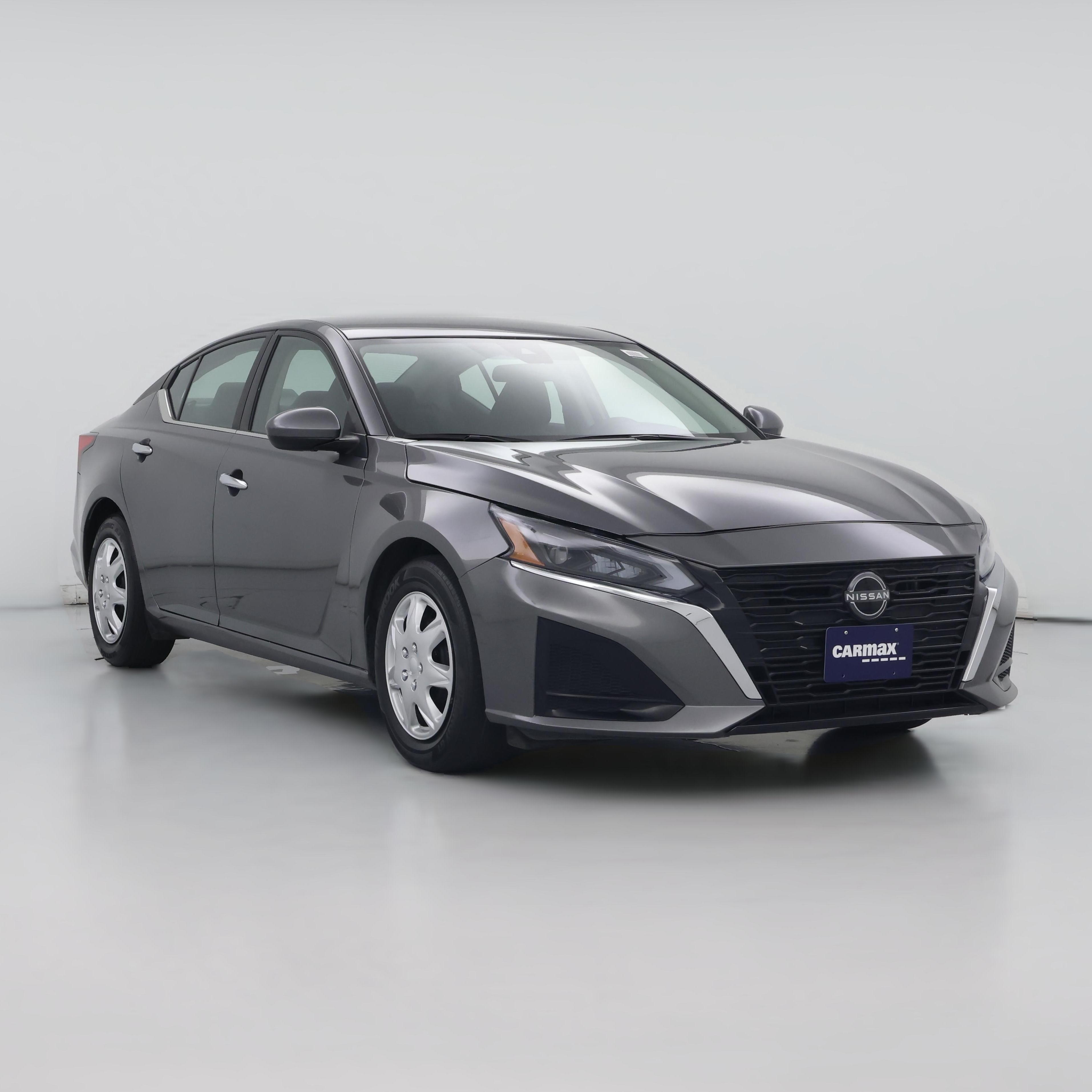 Thumbnail: 2023 Nissan Altima - 1