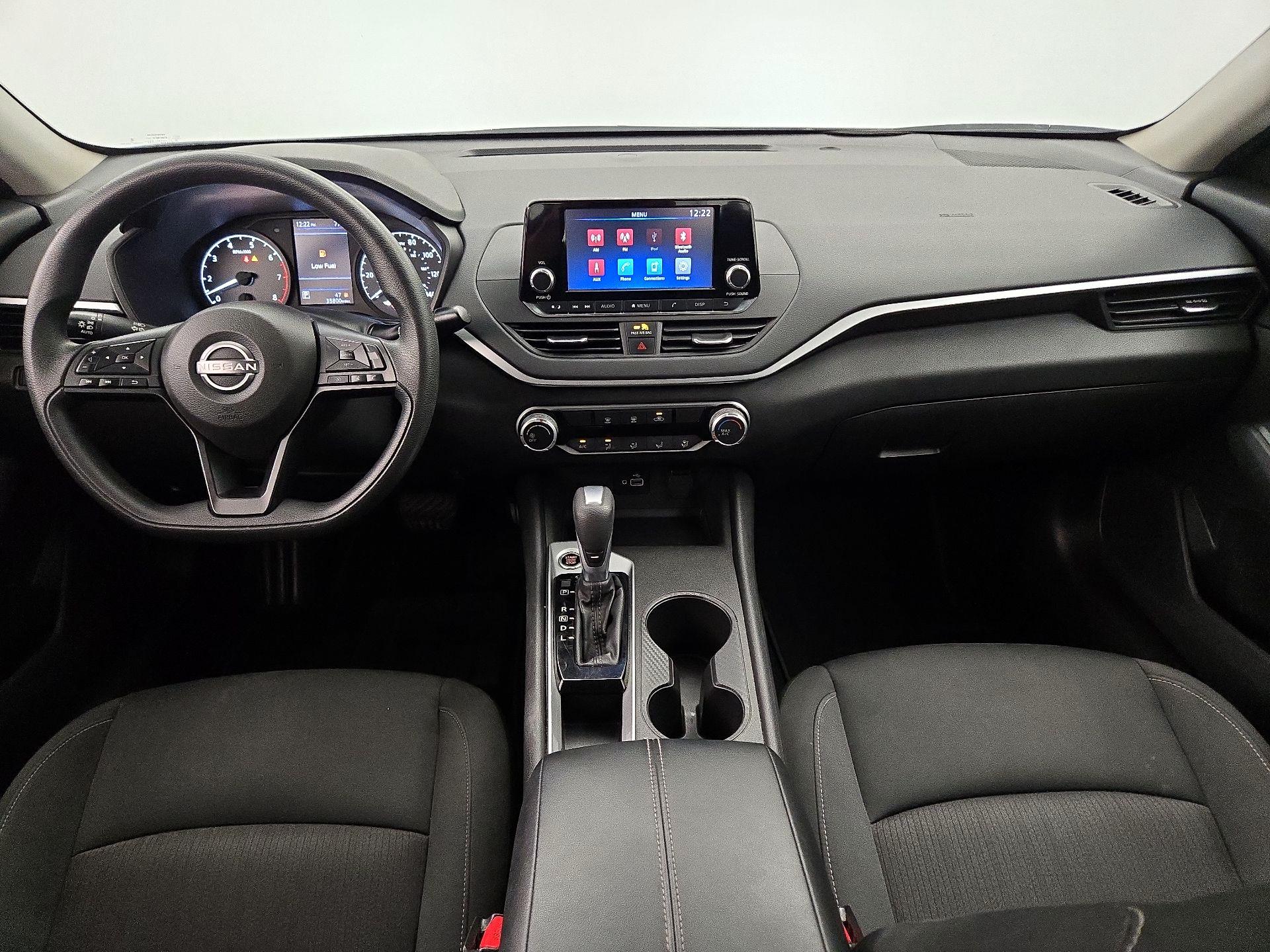 Thumbnail: 2023 Nissan Altima - 9