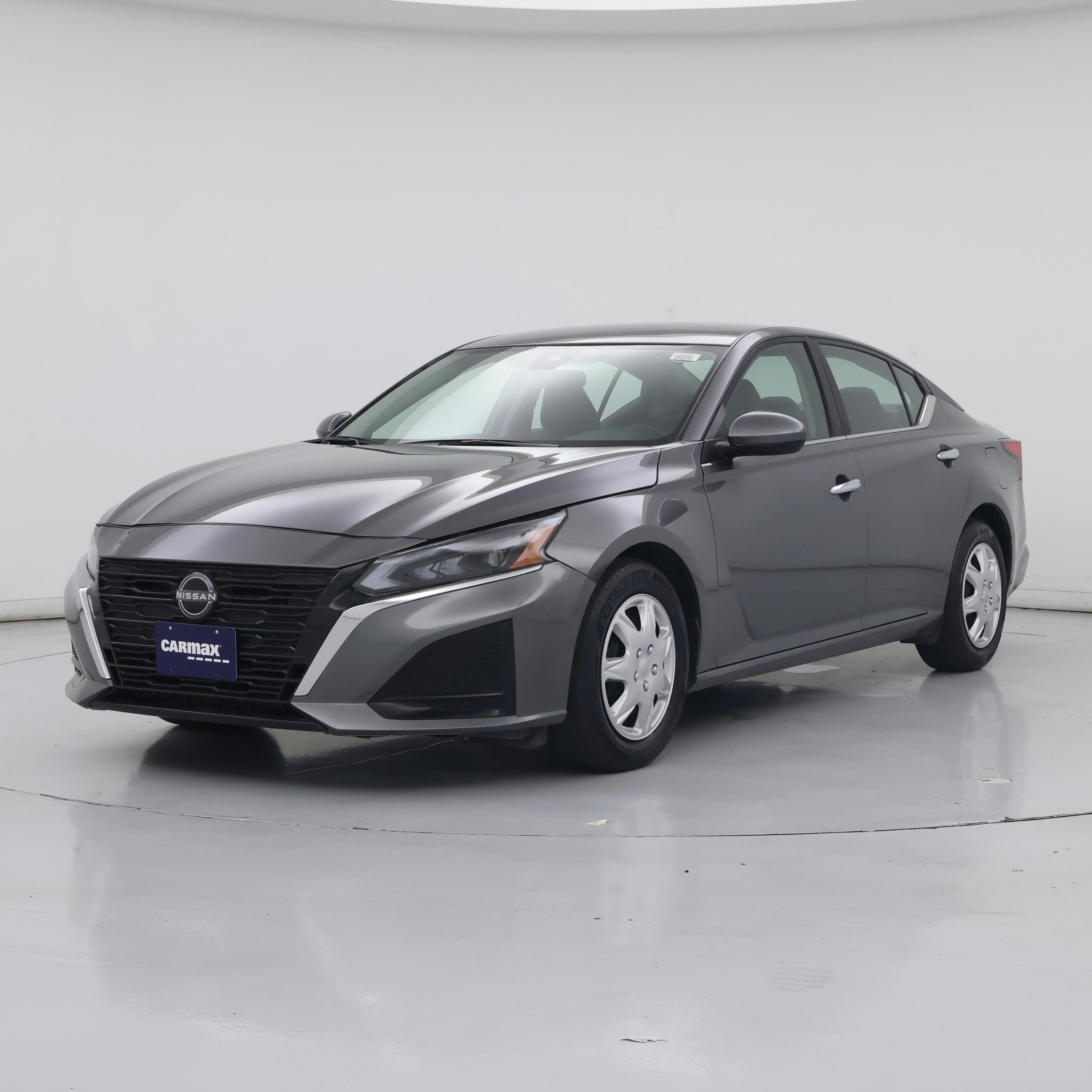 Thumbnail: 2023 Nissan Altima - 4