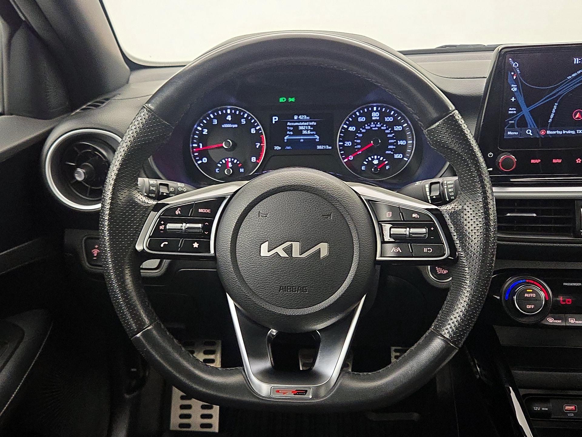 Thumbnail: 2023 Kia Forte - 10
