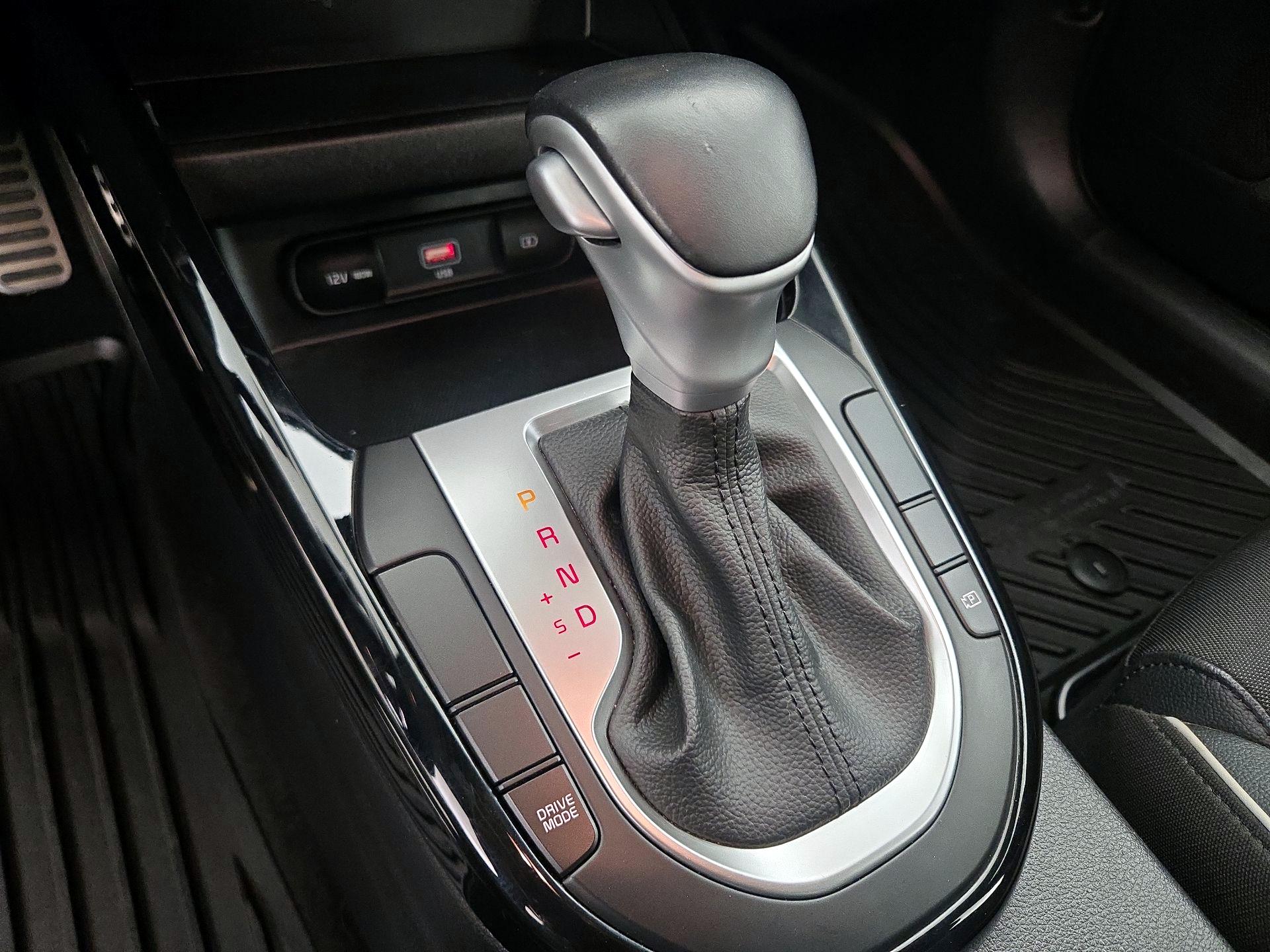 Thumbnail: 2023 Kia Forte - 18