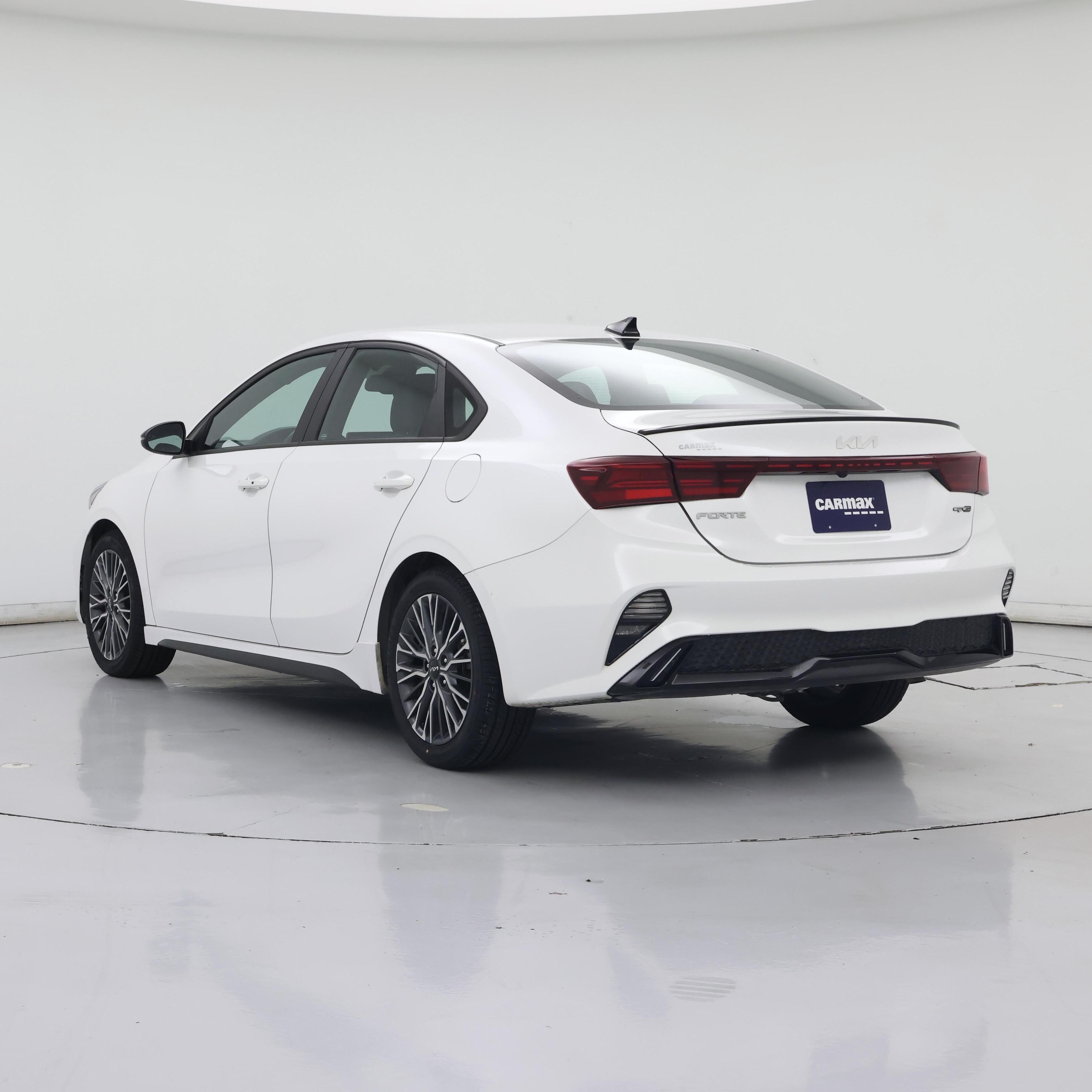 Thumbnail: 2023 Kia Forte - 2