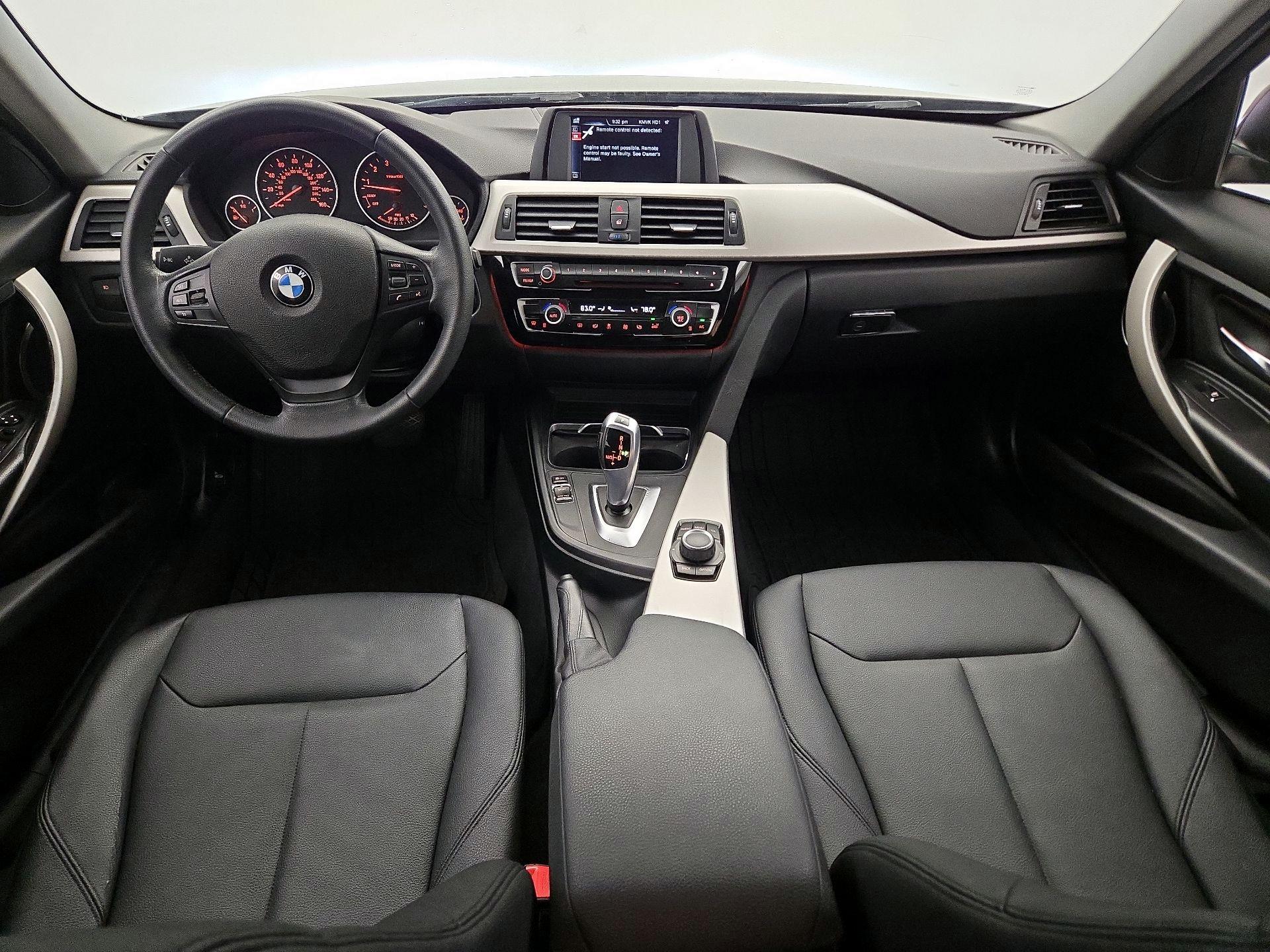 Thumbnail: 2017 BMW 3 Series - 9