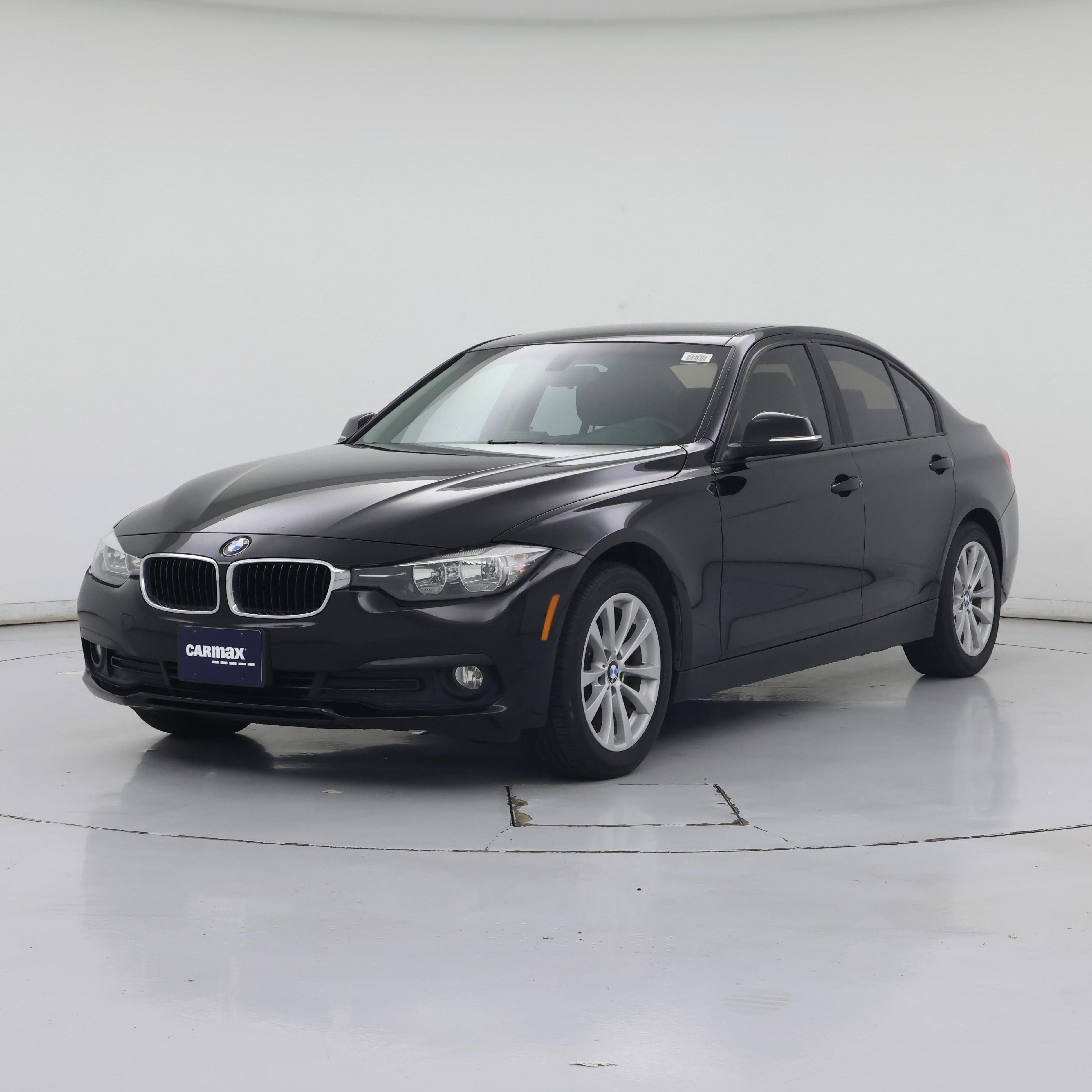 Thumbnail: 2017 BMW 3 Series - 4