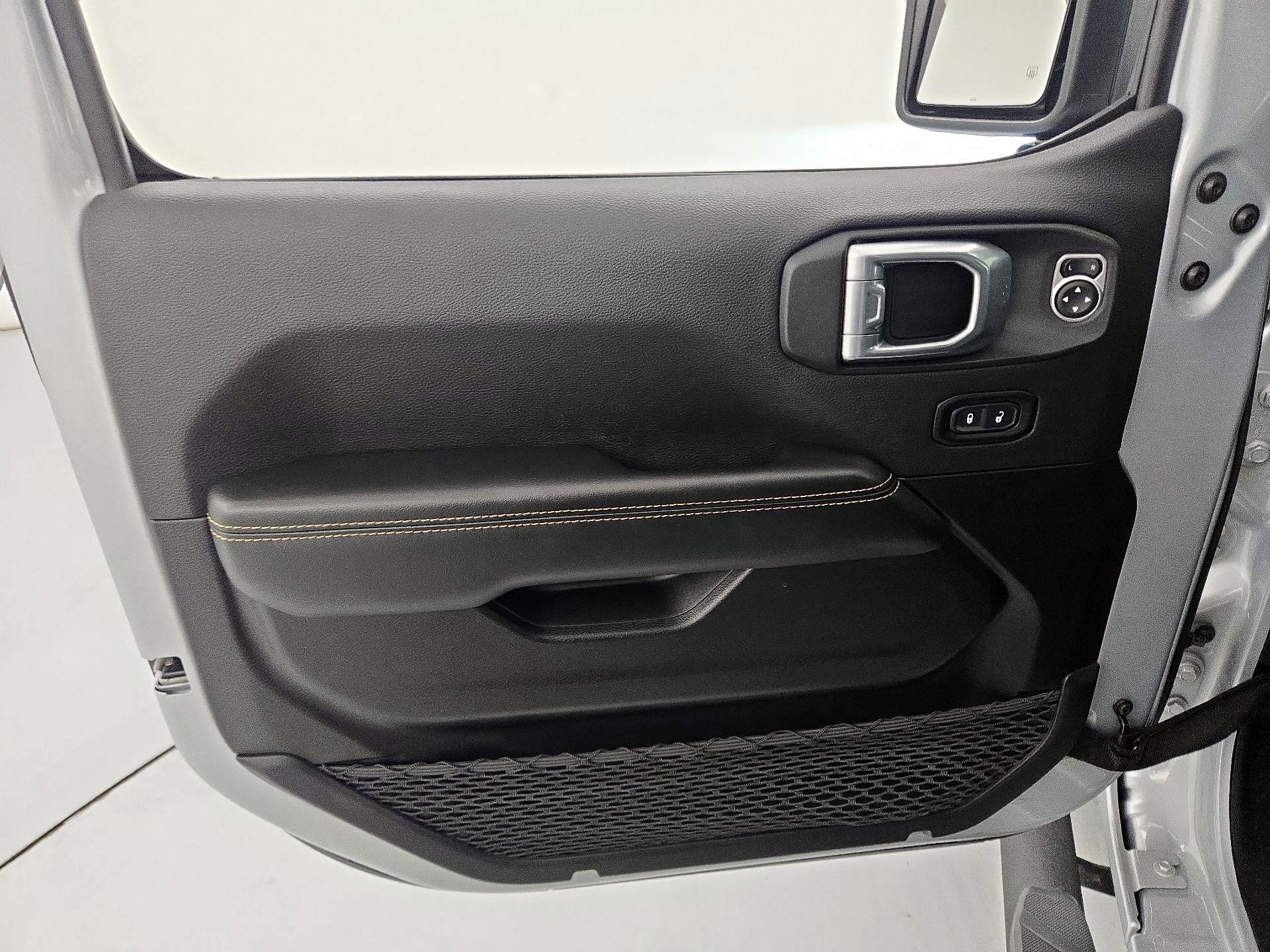 Thumbnail: 2024 Jeep Wrangler - 12