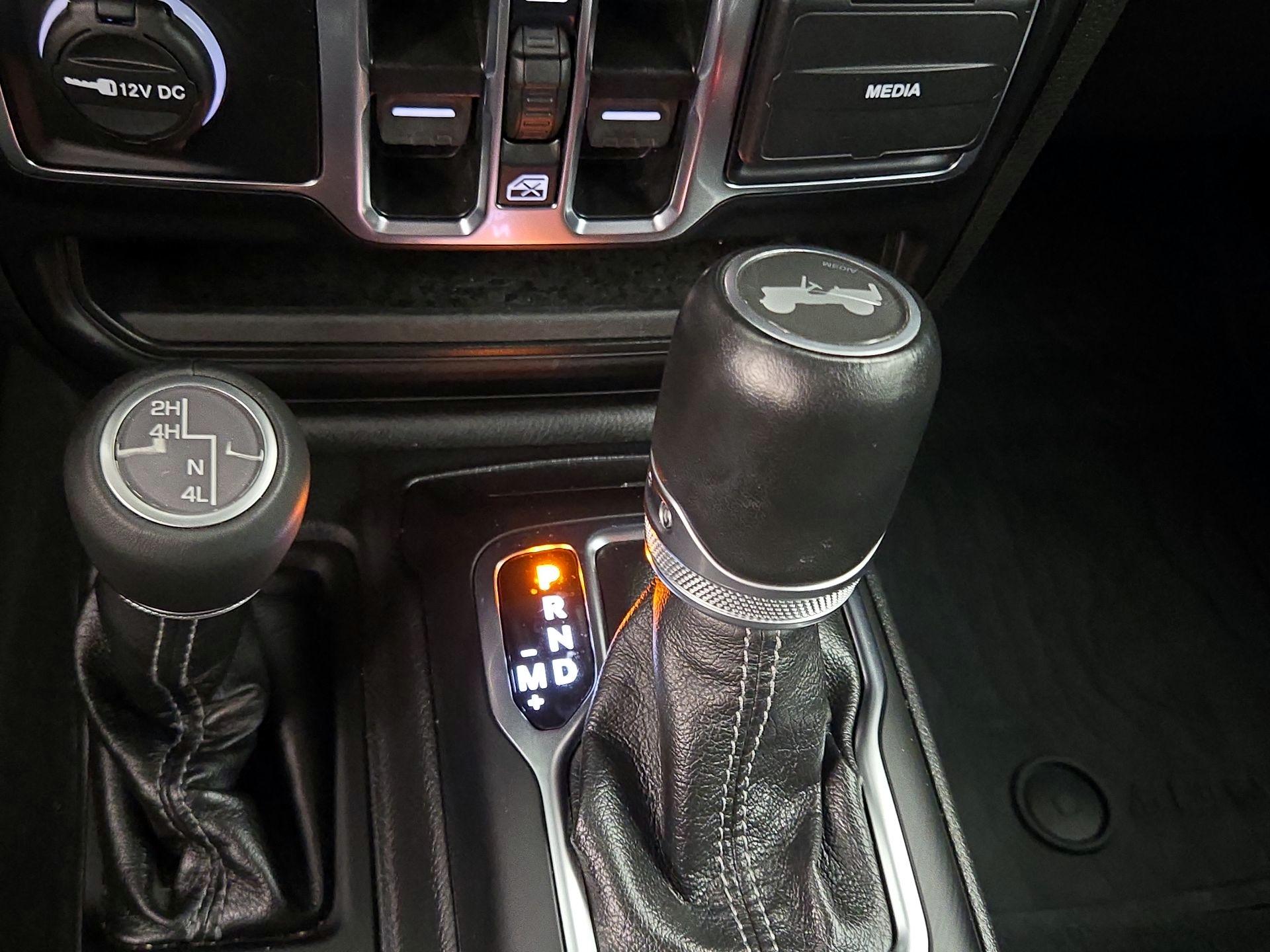 Thumbnail: 2024 Jeep Wrangler - 18