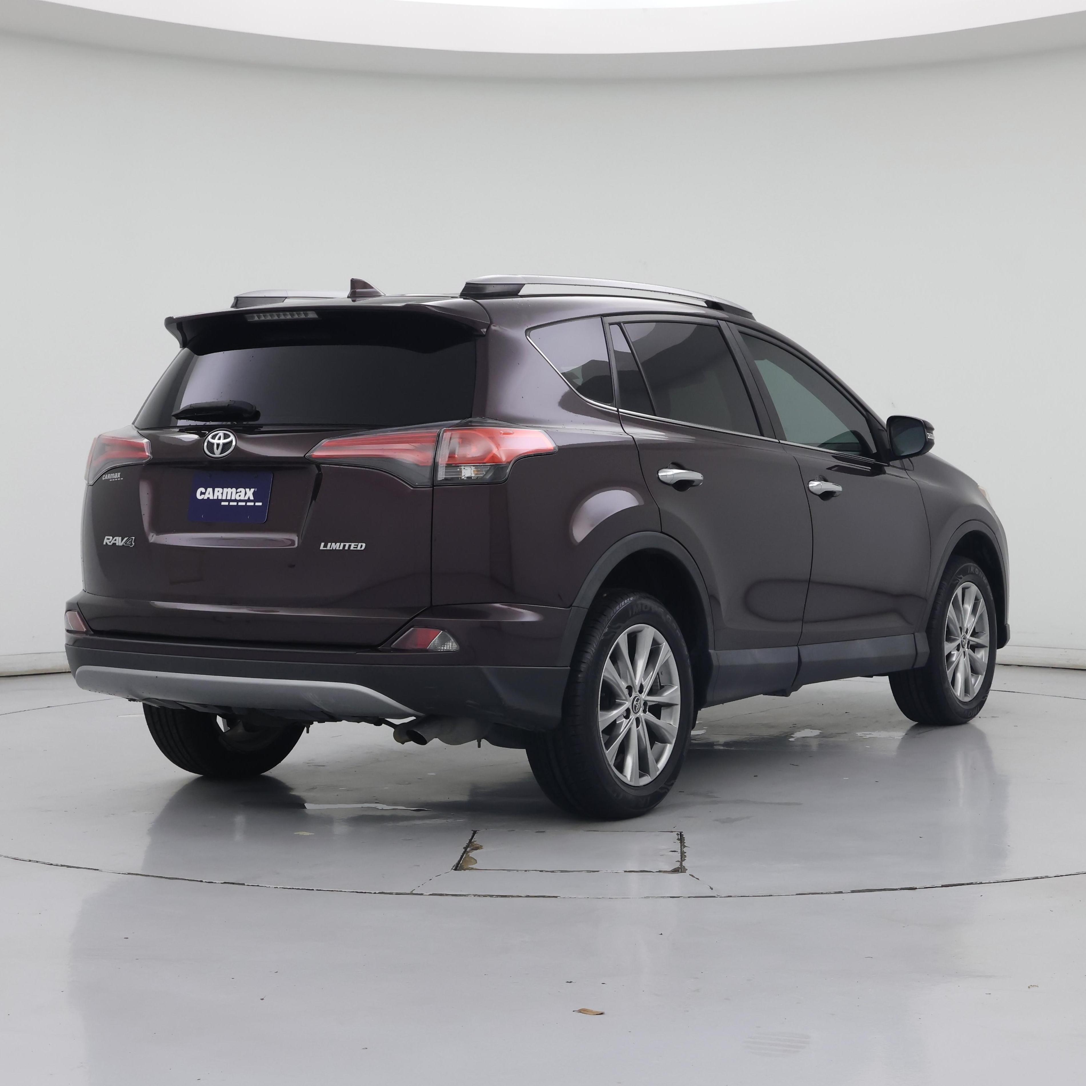 Thumbnail: 2018 Toyota RAV4 - 8
