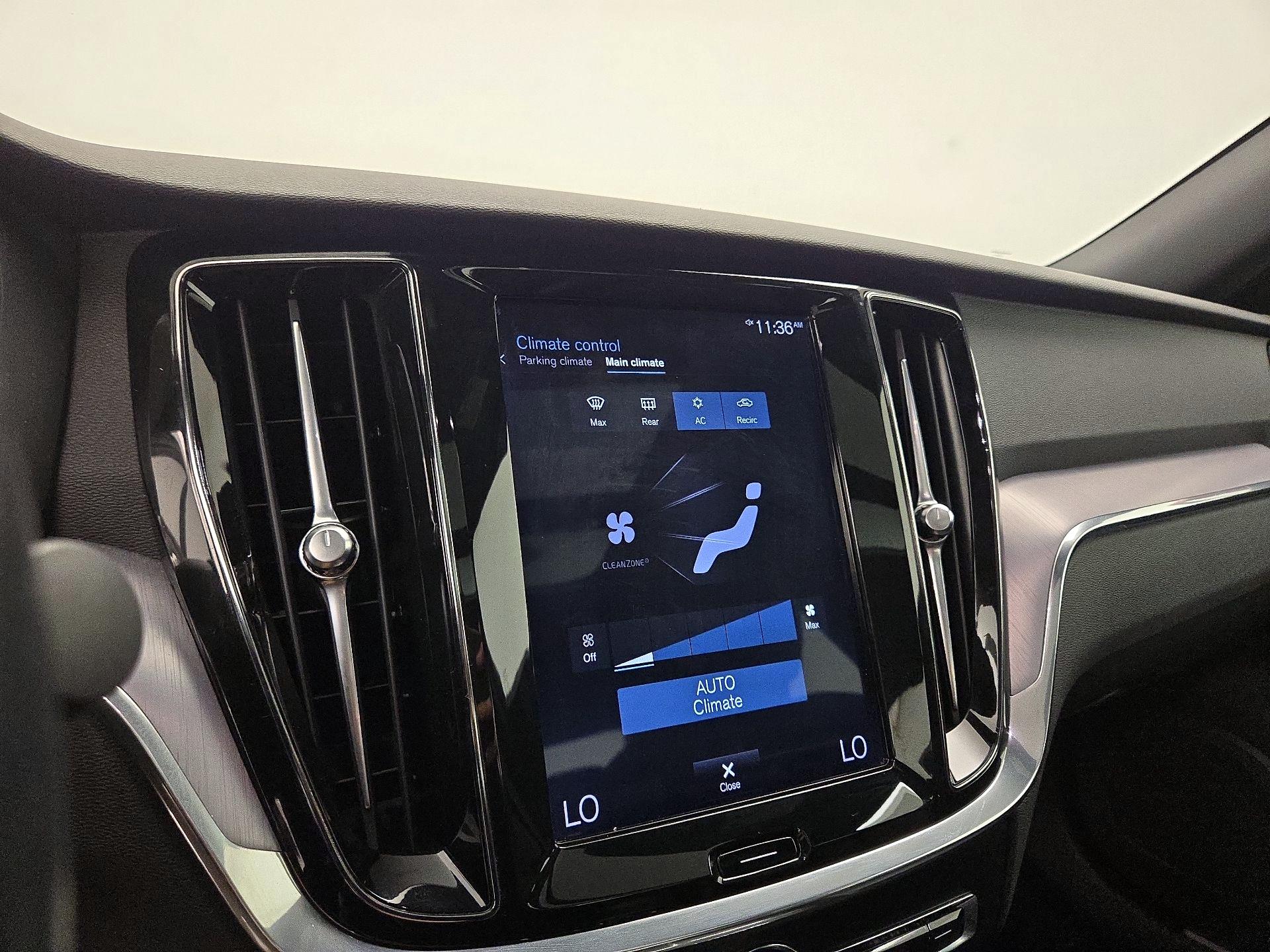 Thumbnail: 2020 Volvo S60 - 17