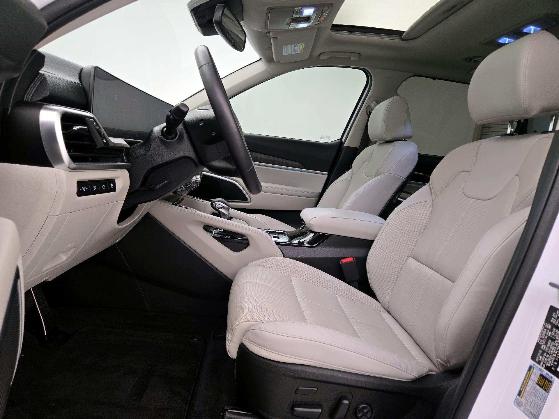Thumbnail: 2024 Kia Telluride - 11