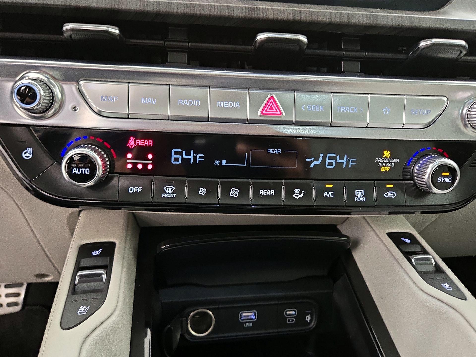 Thumbnail: 2024 Kia Telluride - 17