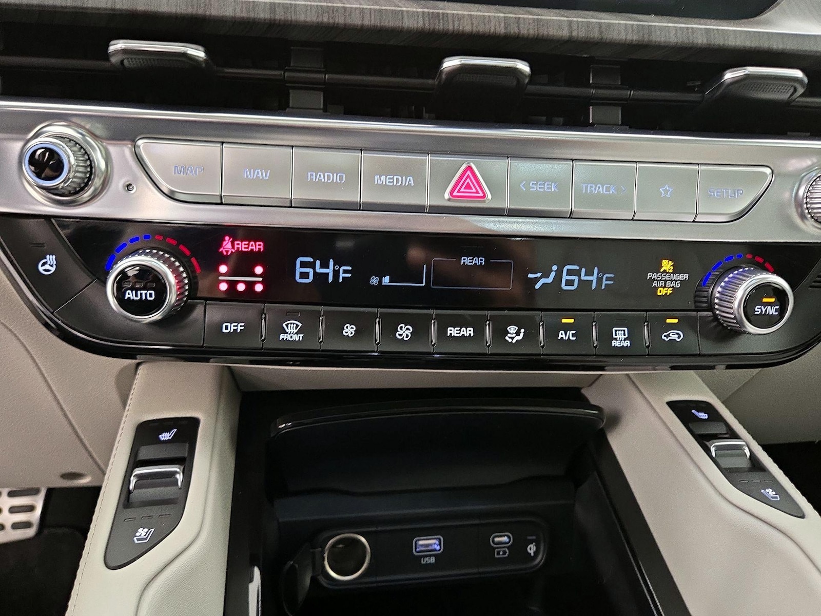 2024 Kia Telluride SX - Photo 18