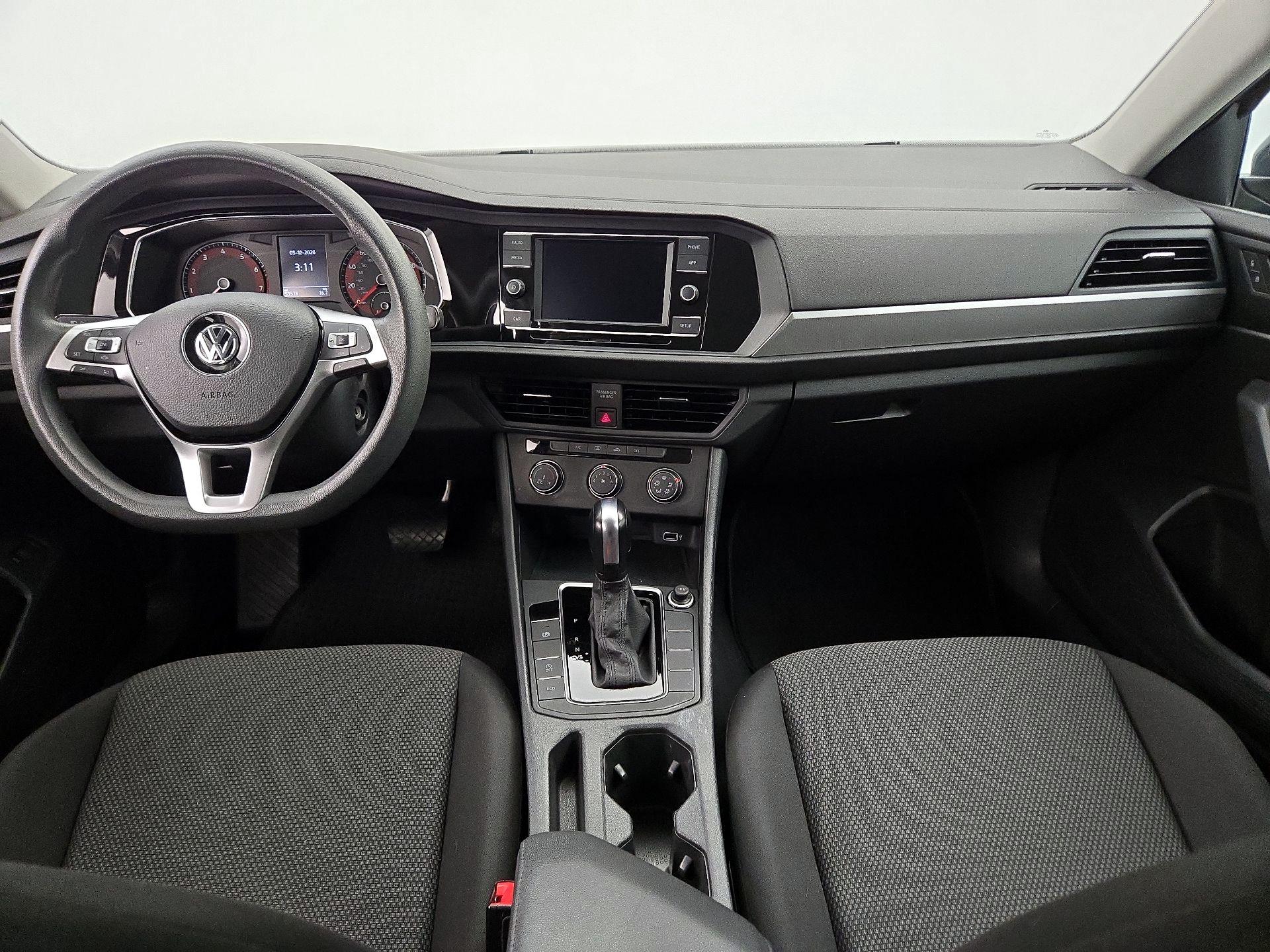 Thumbnail: 2019 Volkswagen Jetta - 9