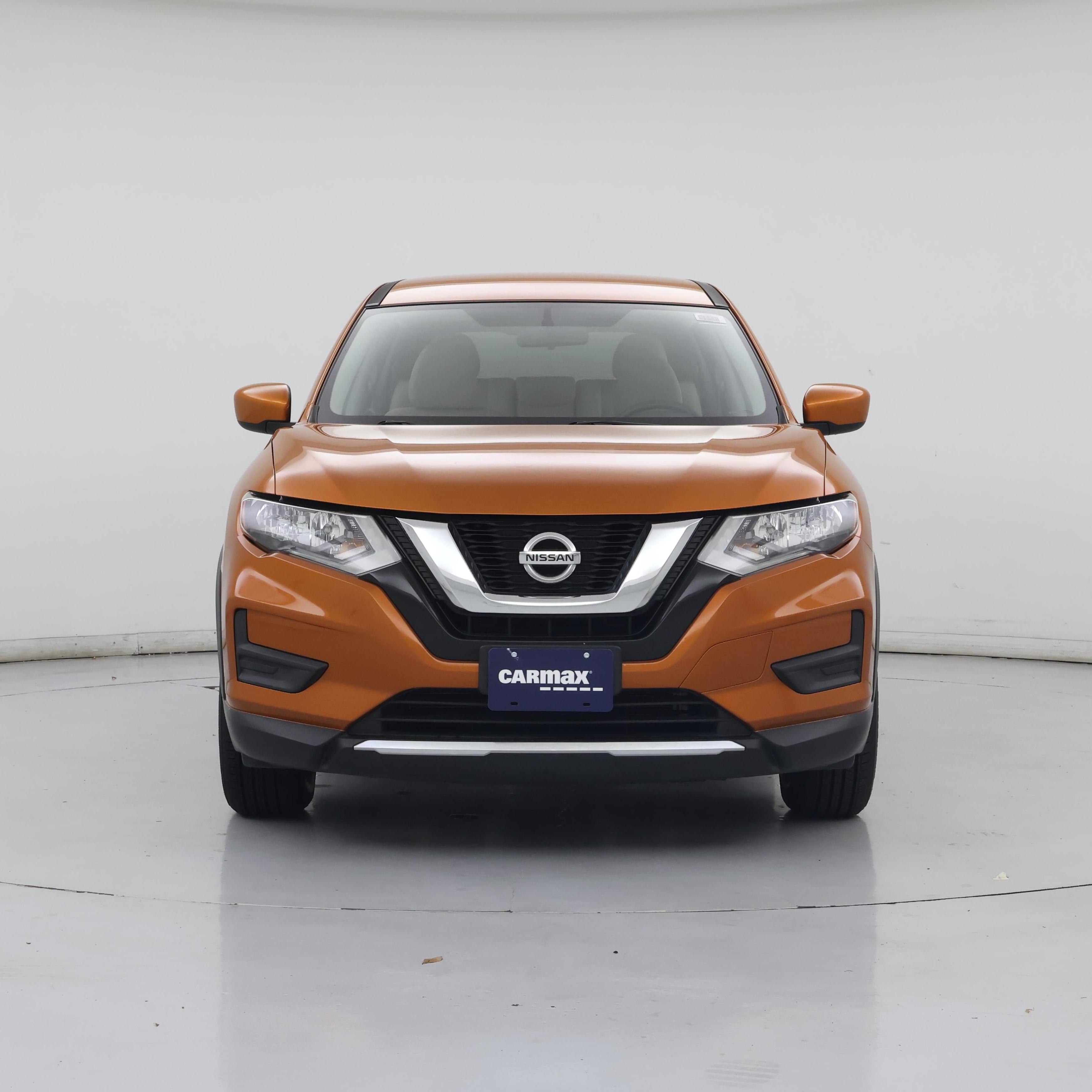 Thumbnail: 2017 Nissan Rogue - 5