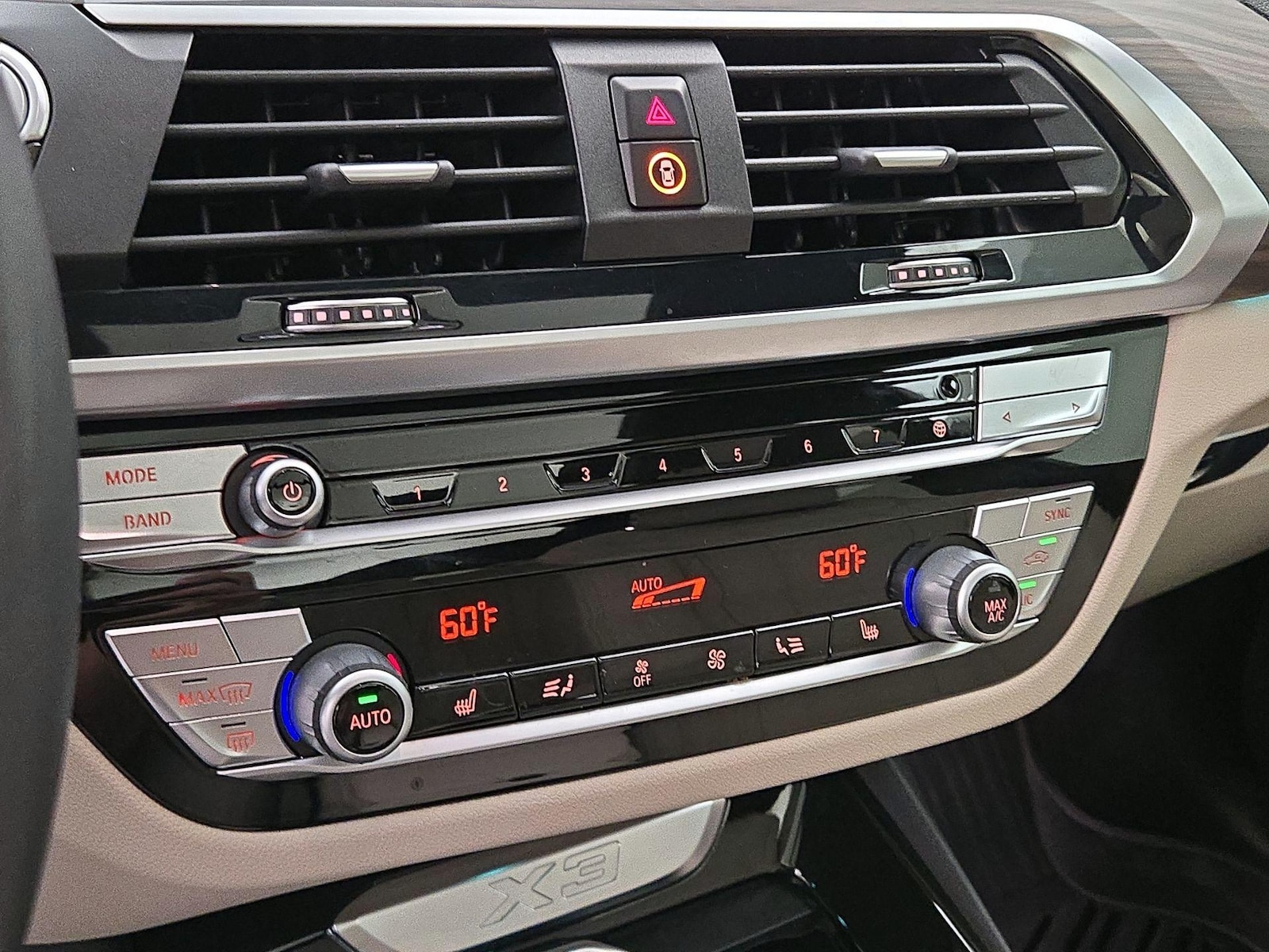 2020 BMW X3 30i - Photo 18