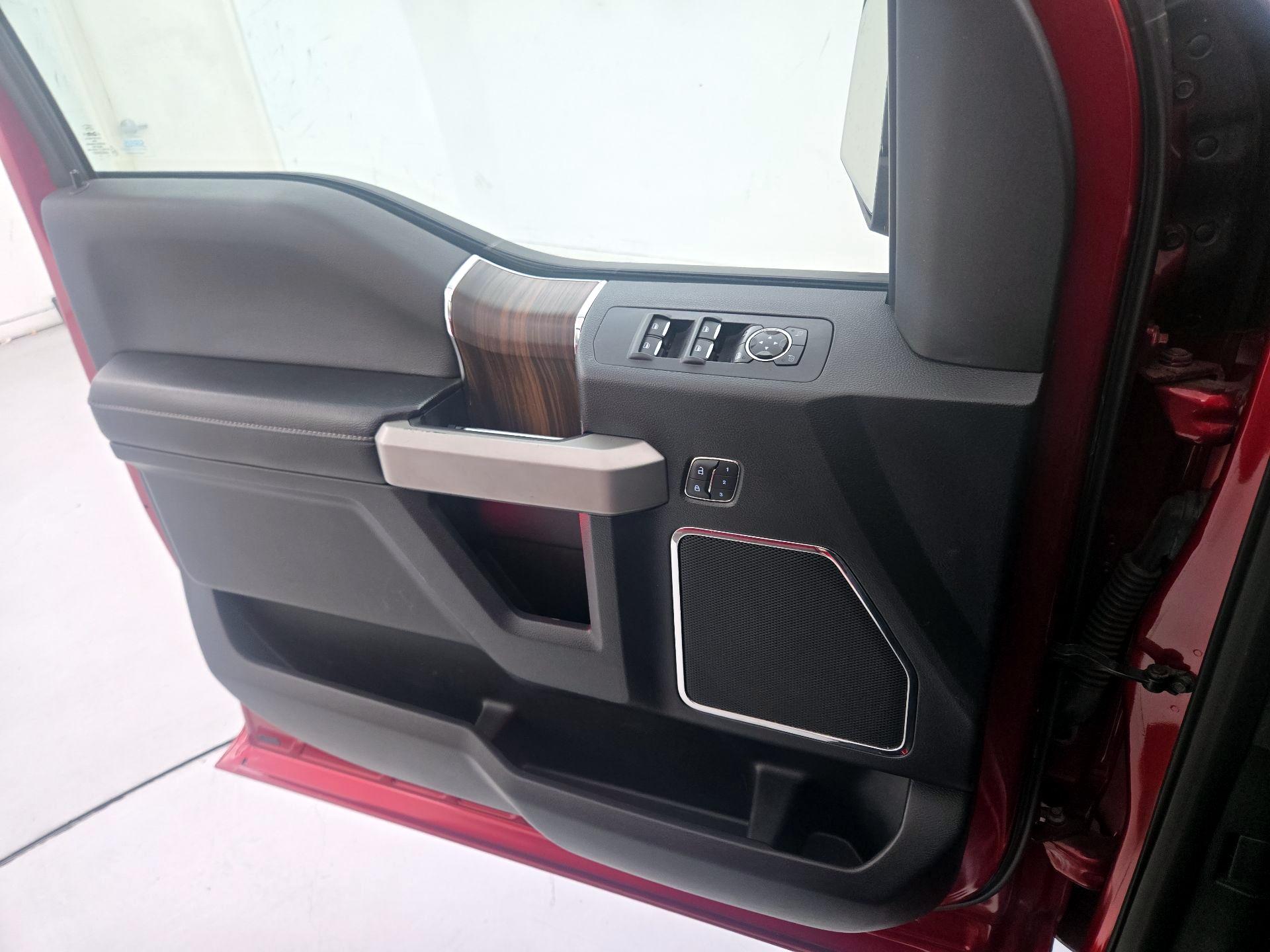 Thumbnail: 2015 Ford F-150 - 12