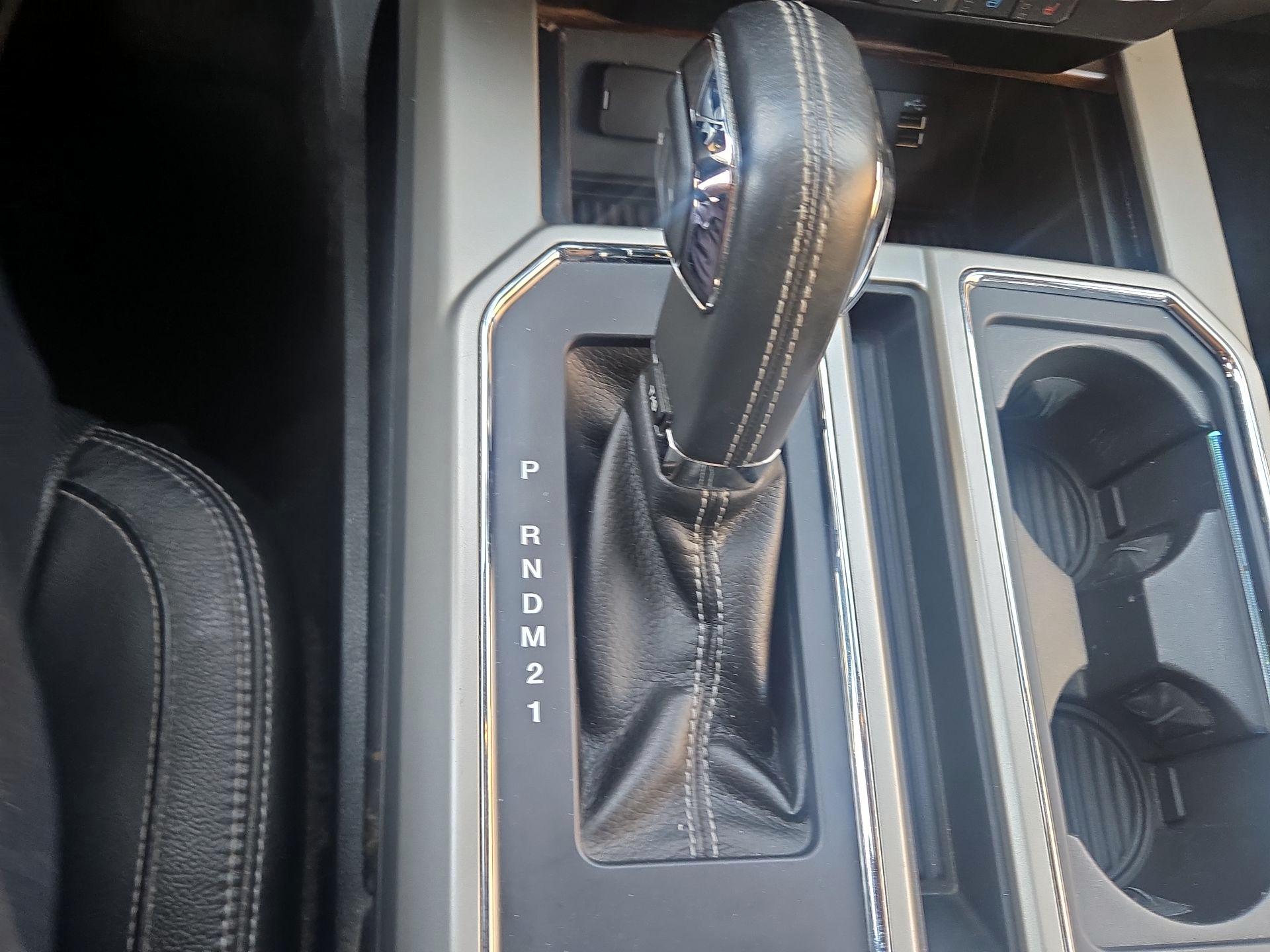 Thumbnail: 2015 Ford F-150 - 17