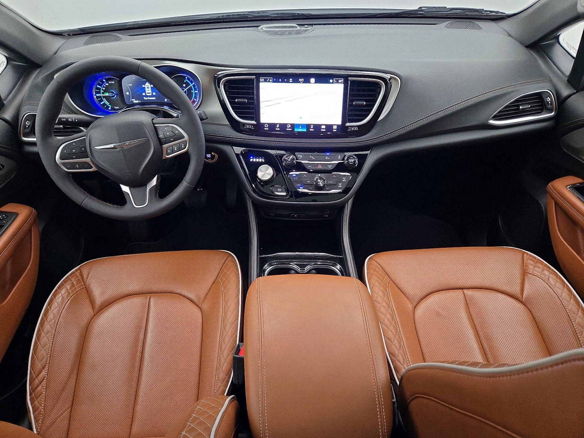 Thumbnail: 2024 Chrysler Pacifica - 9