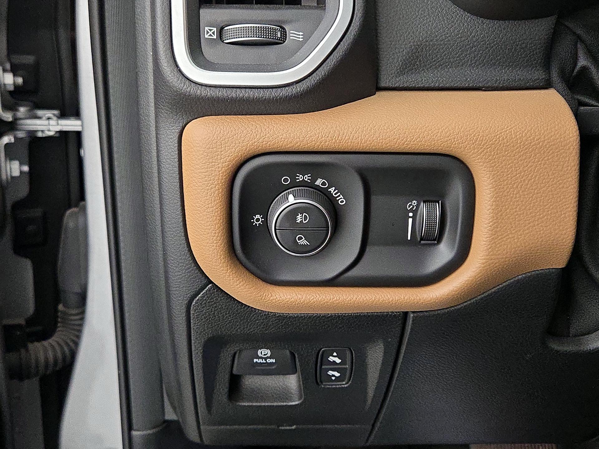 Thumbnail: 2020 RAM 1500 - 13
