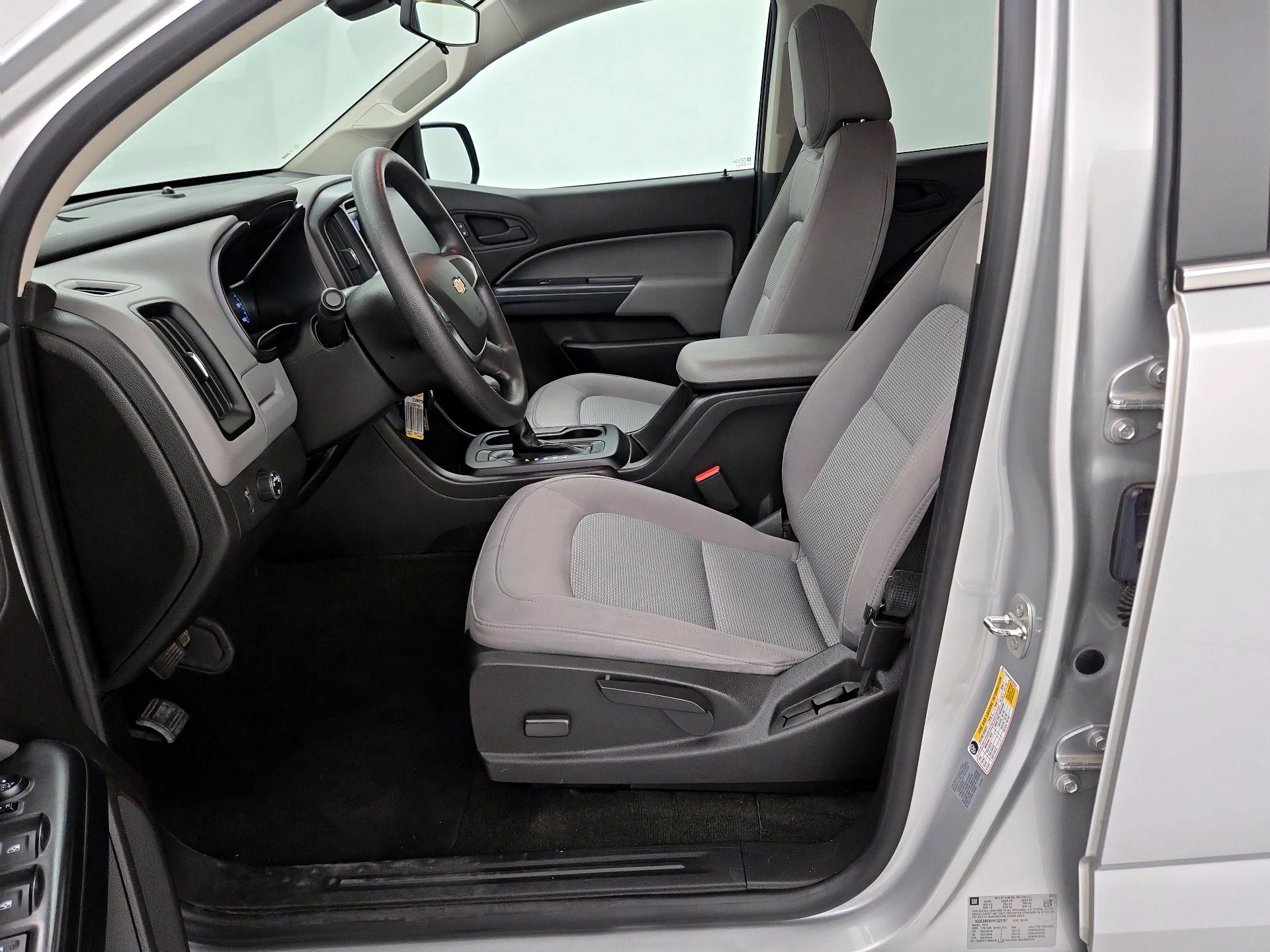 Thumbnail: 2017 Chevrolet Colorado - 11