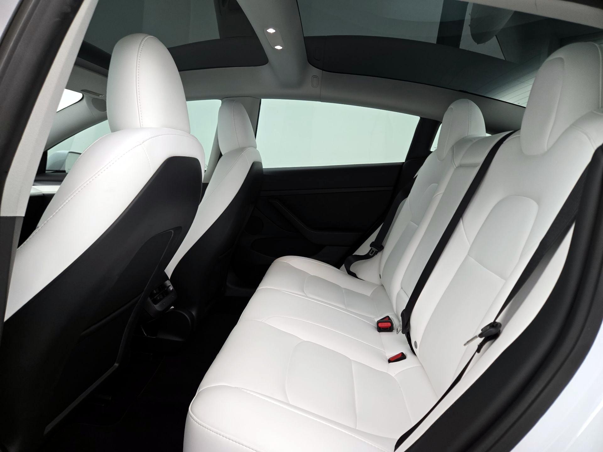 Thumbnail: 2023 Tesla Model 3 - 20