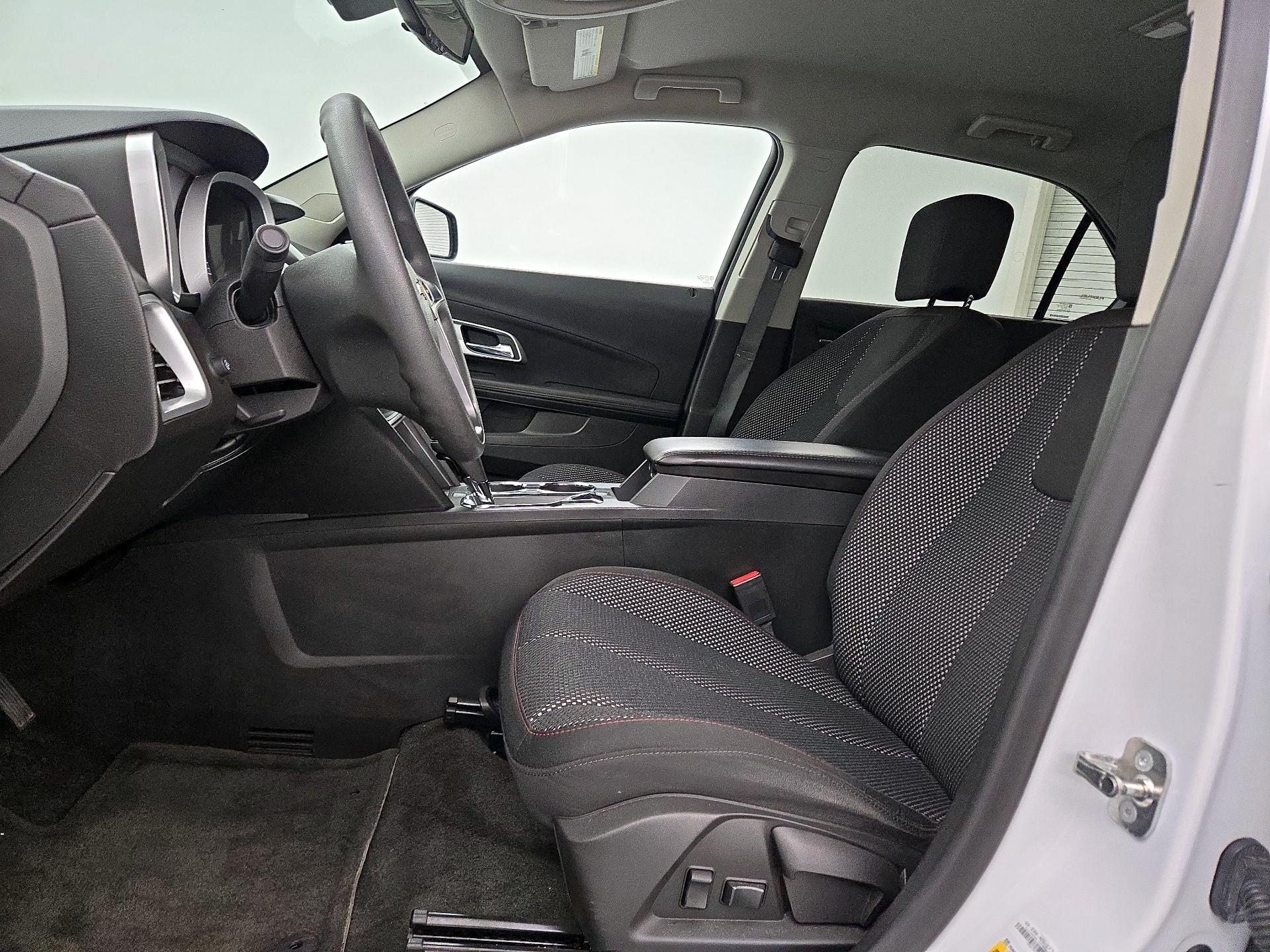 Thumbnail: 2017 Chevrolet Equinox - 11
