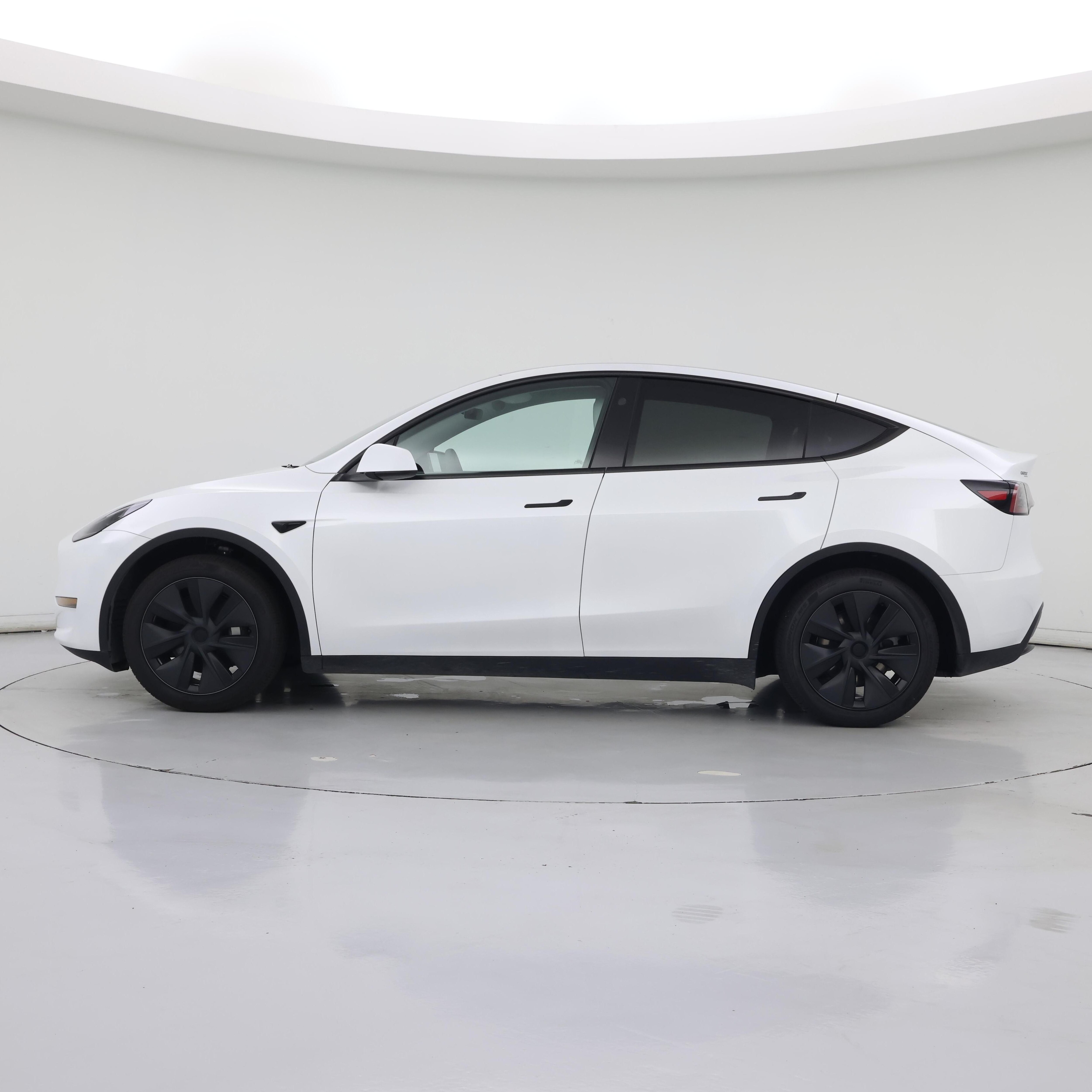 Thumbnail: 2024 Tesla Model Y - 3