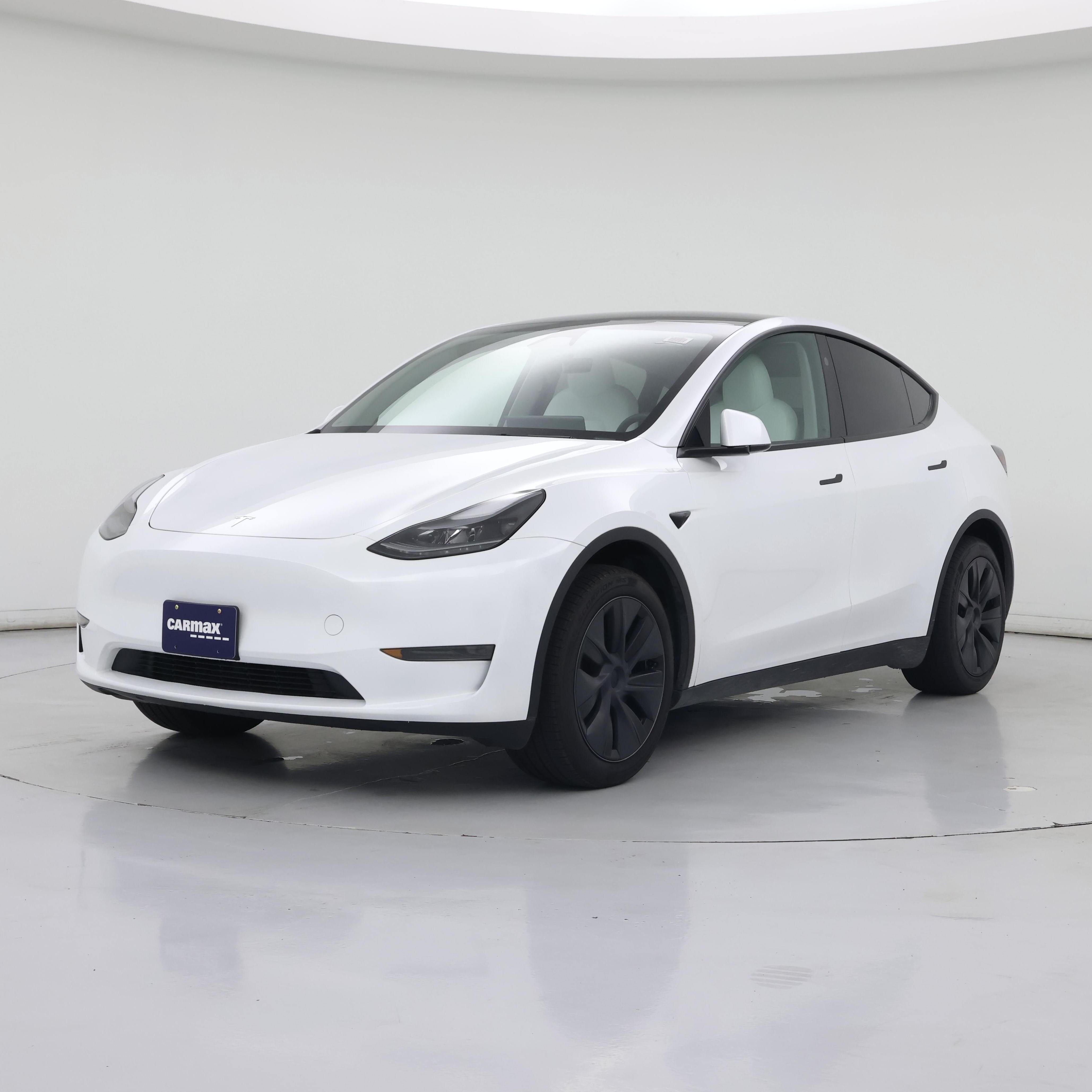 Thumbnail: 2024 Tesla Model Y - 4