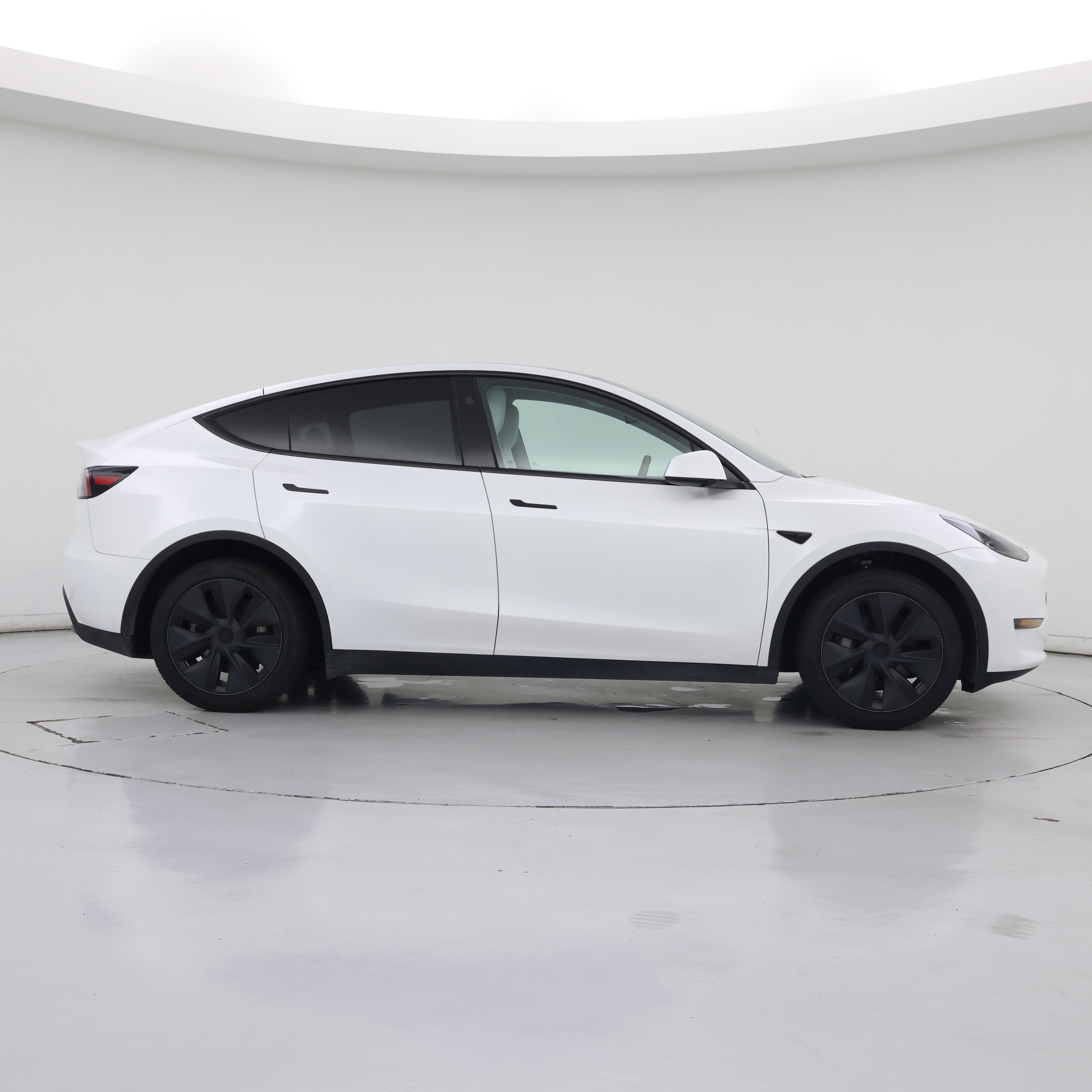 Thumbnail: 2024 Tesla Model Y - 7